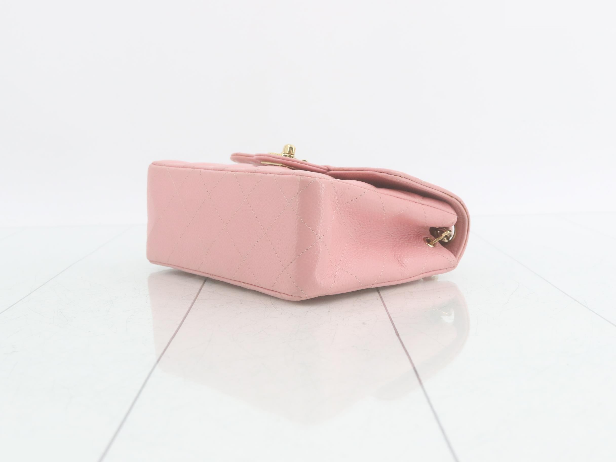 Matelassé 17 Classic Chain Shoulder Bag, Caviar Pink, Series 8, W17 — view 6