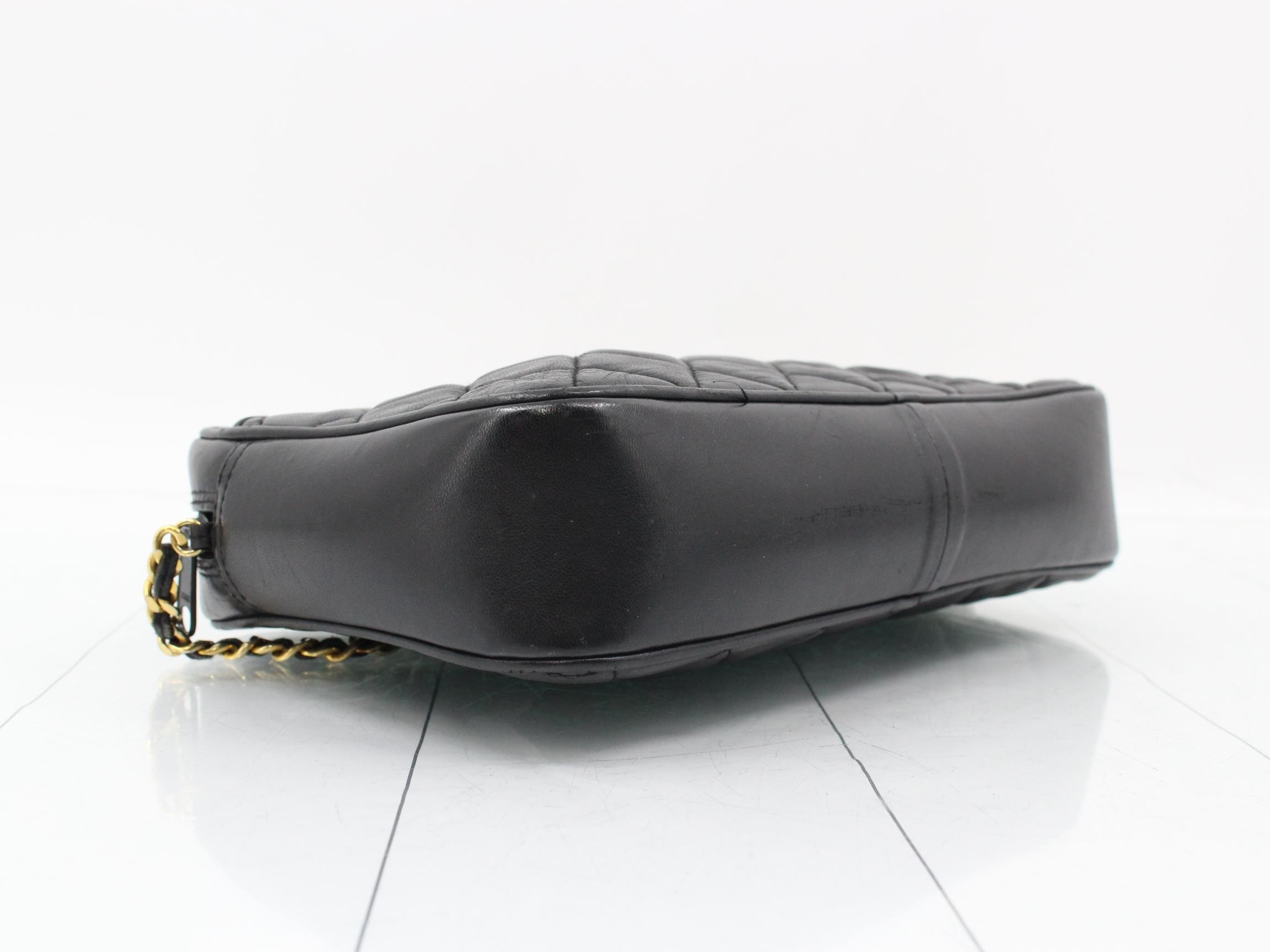Chain Shoulder Bag Quilted Leather Black — view 5