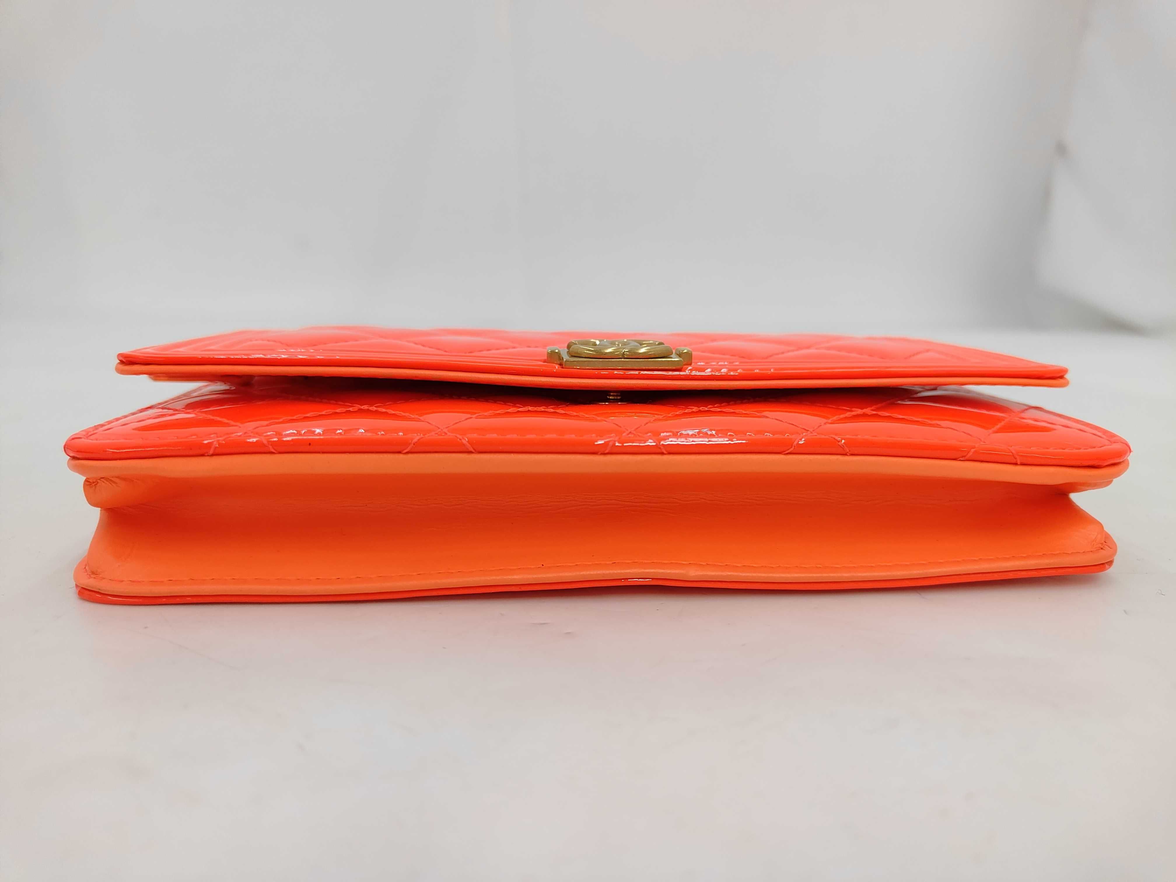 shoulder bag — view 3