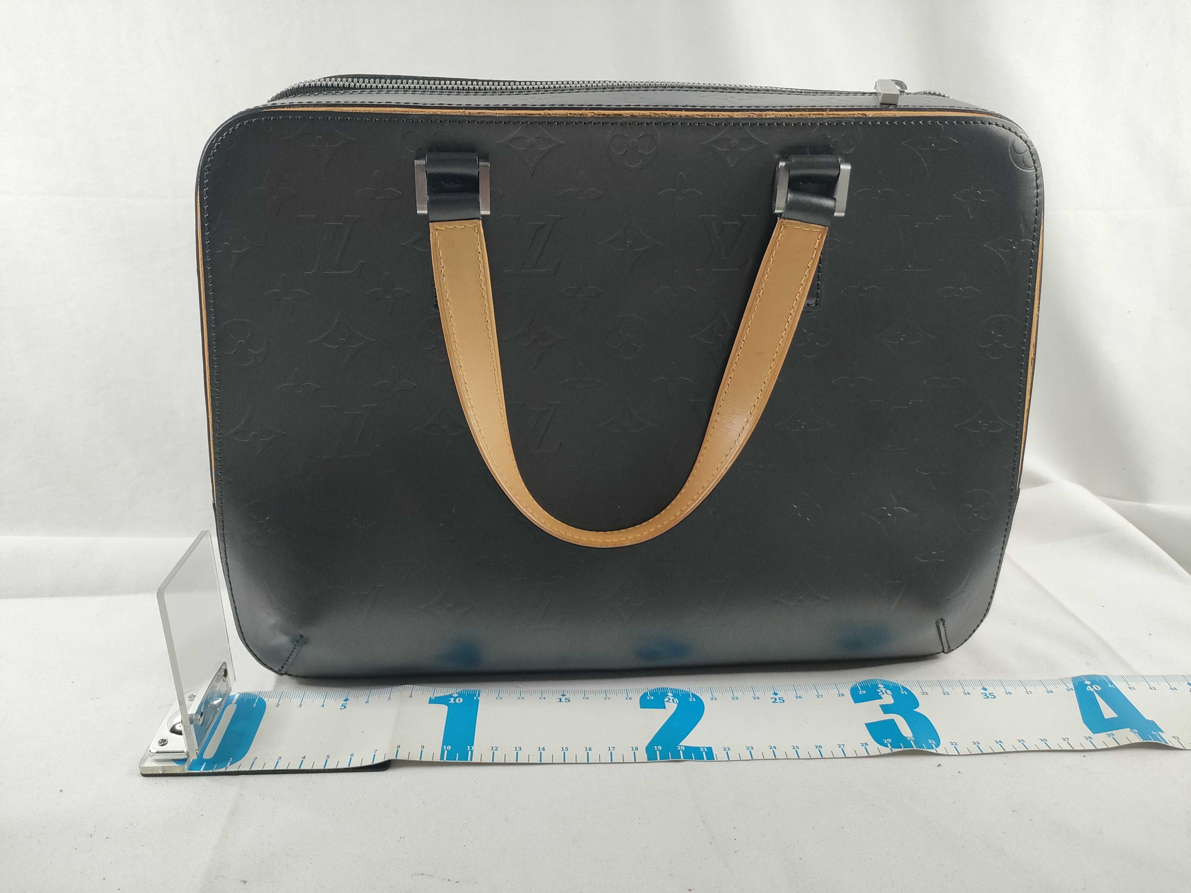 Monogram Matte Louis Vuitton Malden Monogram Matte M55135 BA1002 Handbag — view 2