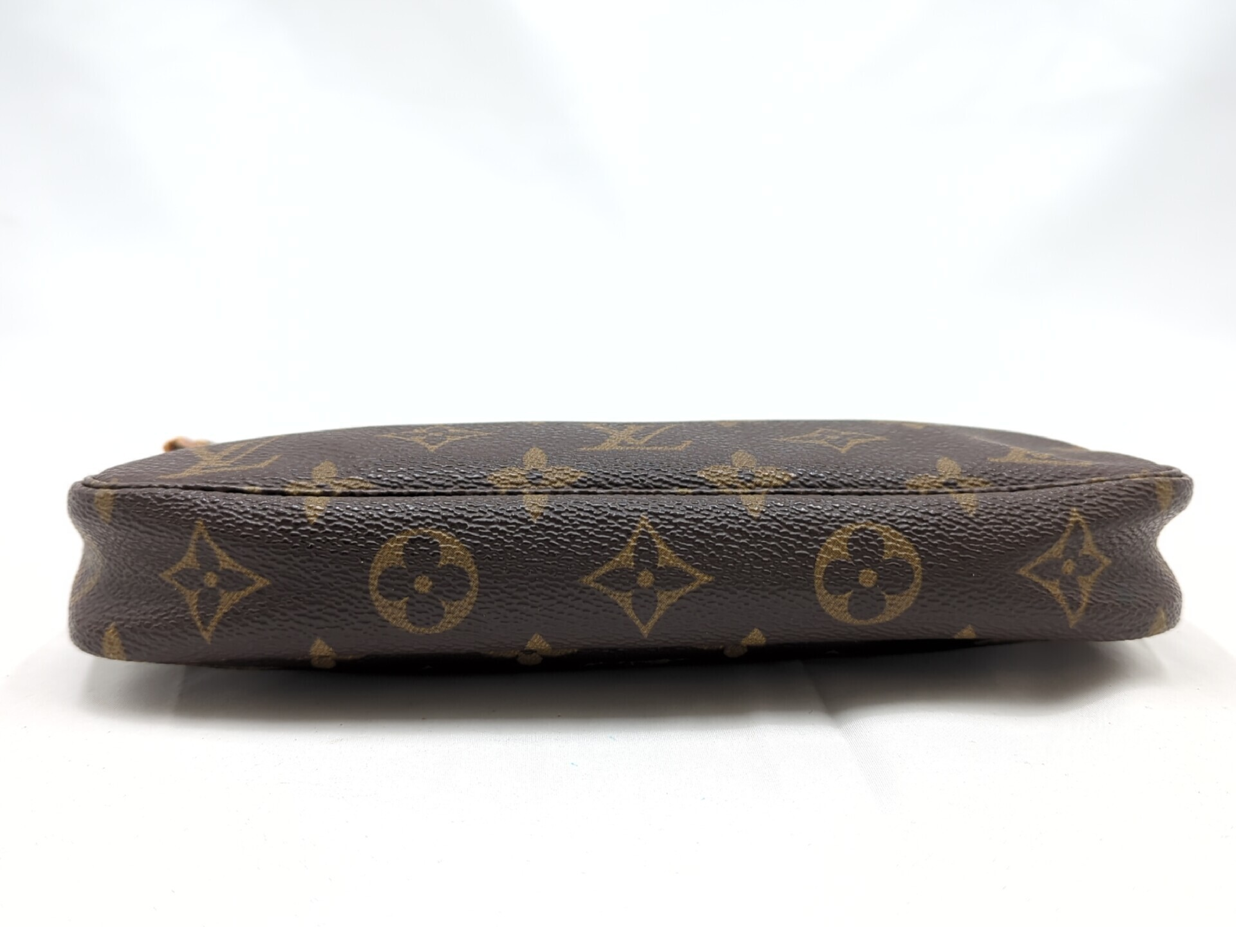 M40712 Monogram Pochette Accessoires Shoulder Bag — view 5