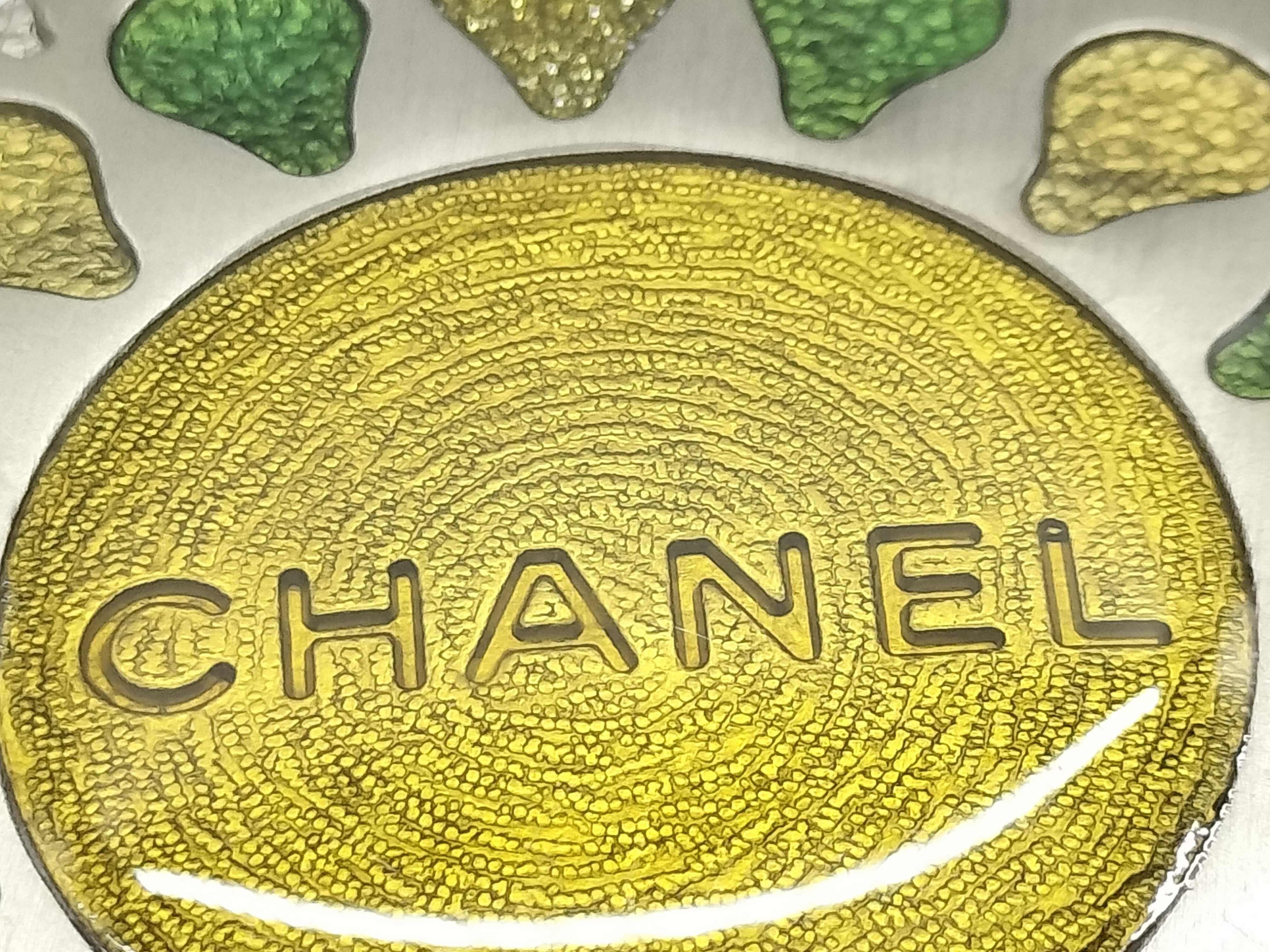 99A Sun Brooch — view 3