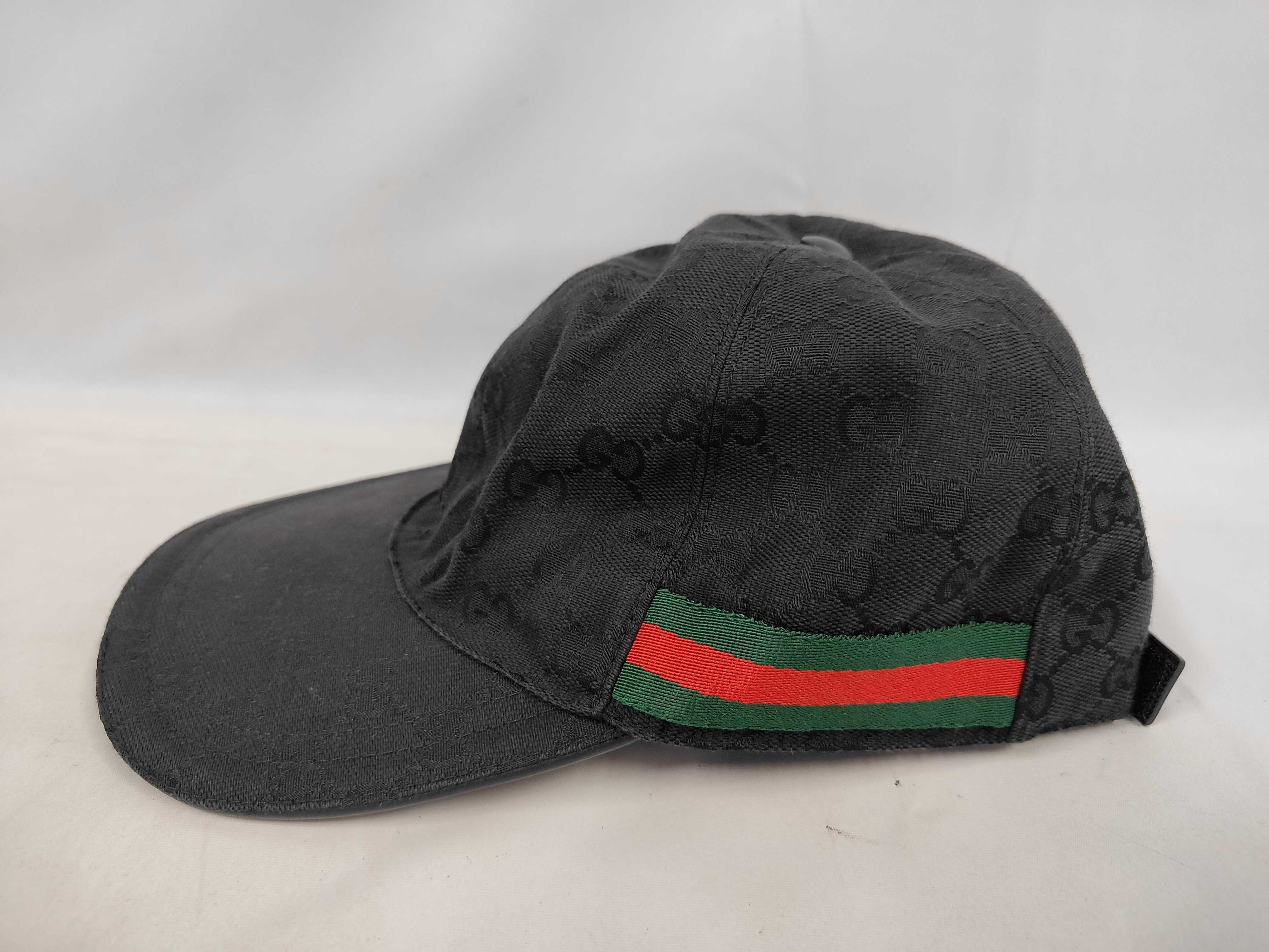 cap and other accessories — view 2