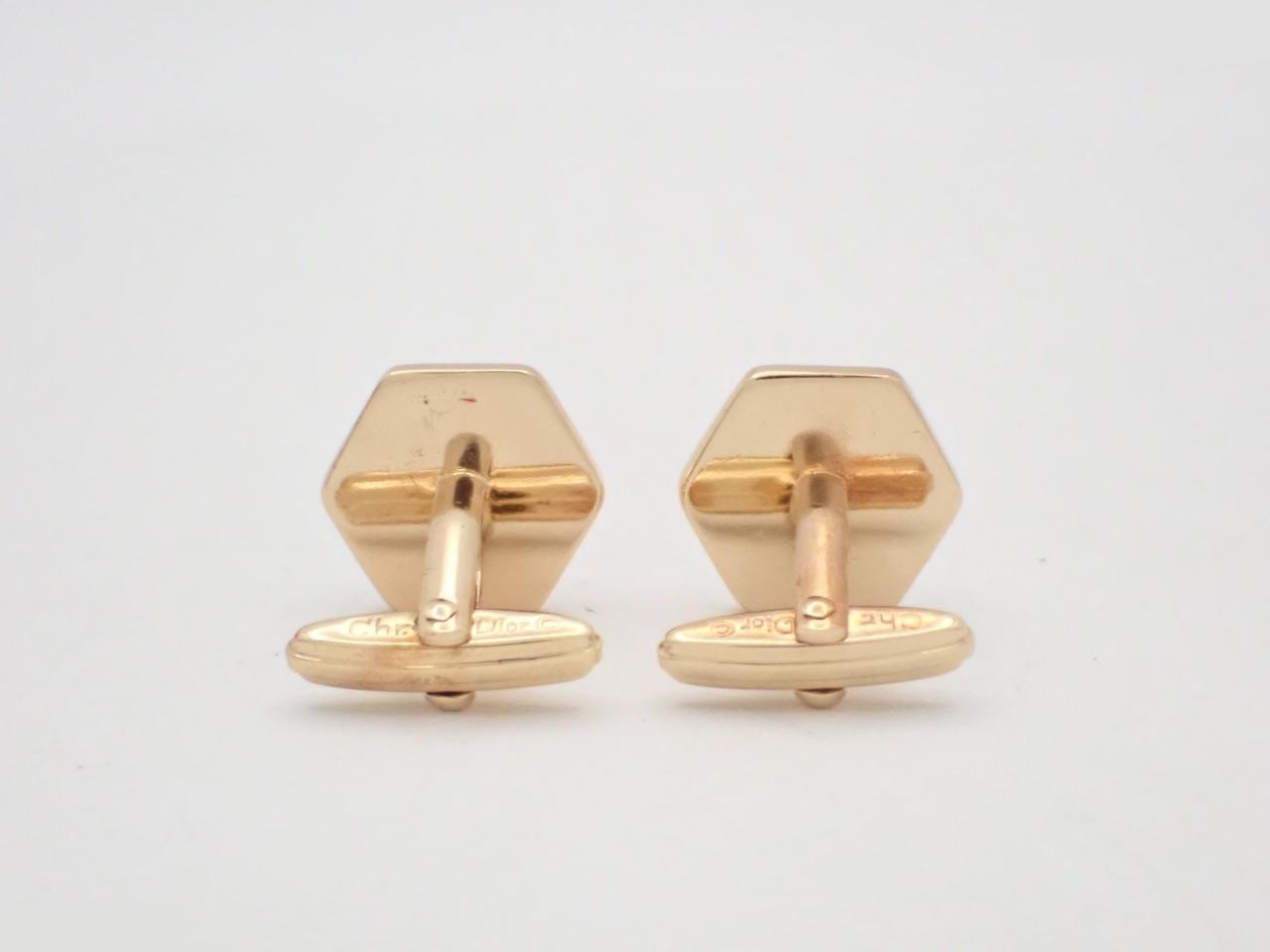 cuffs — view 2