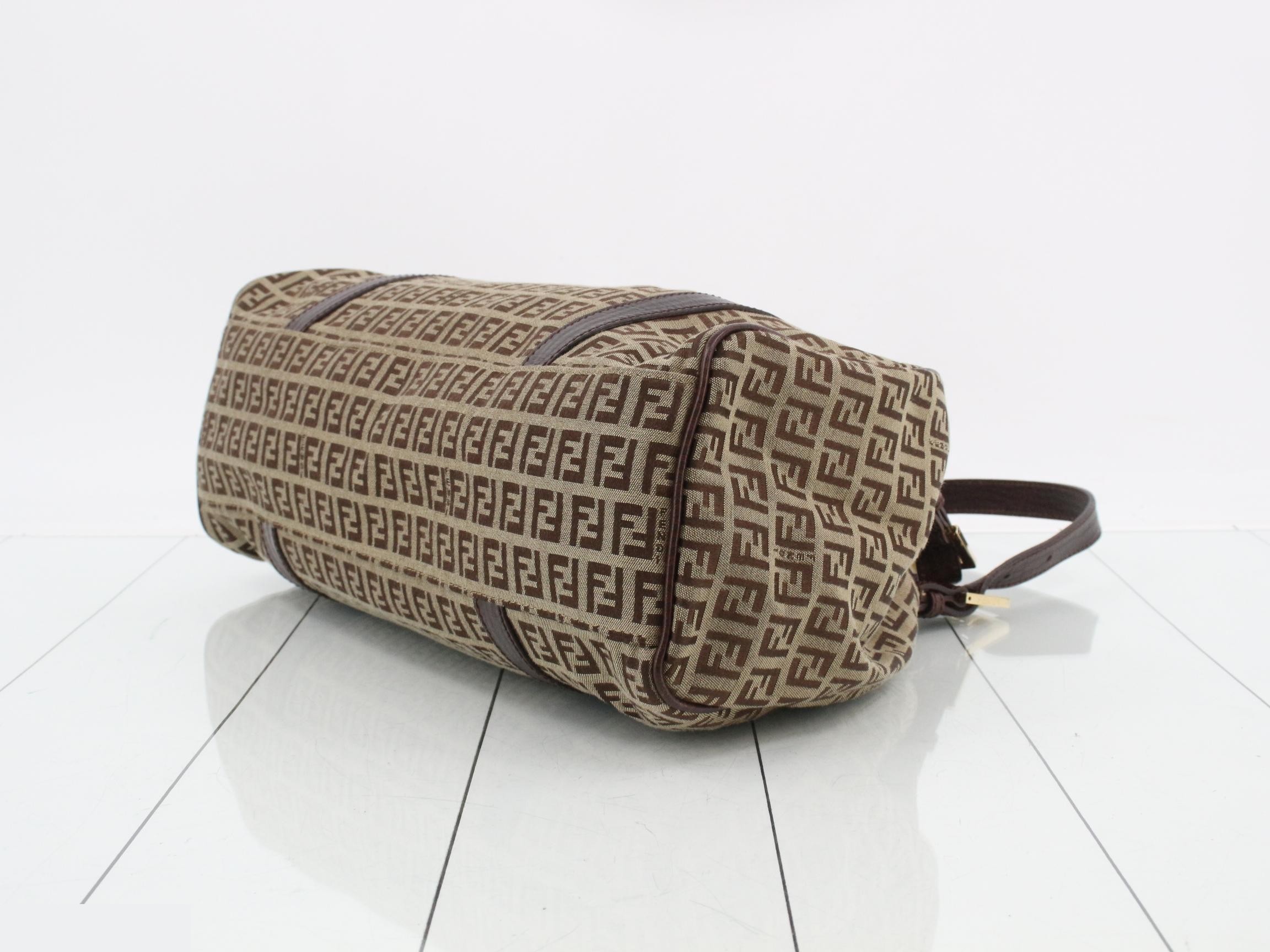shoulder bag — view 6