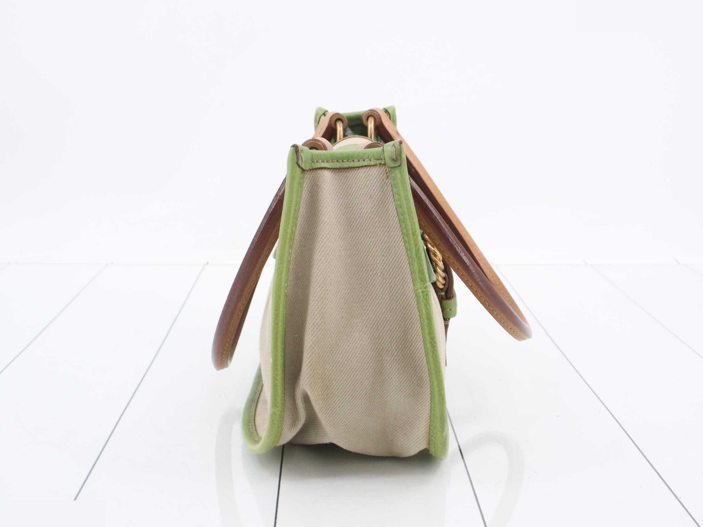 Vintage shoulder bag, with dust bag. — view 4