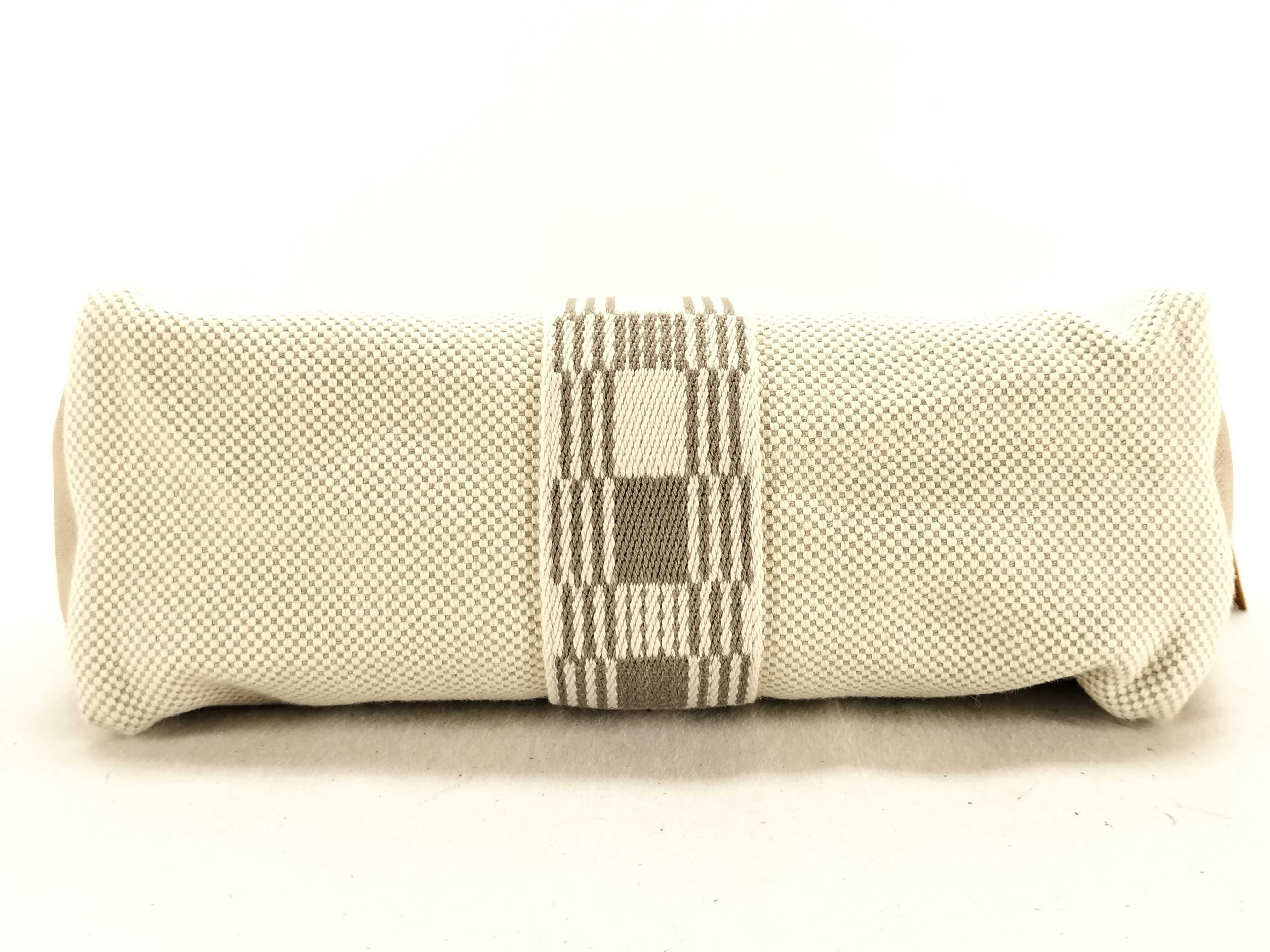 Gemetou Jumping PM Canvas Pouch — view 4