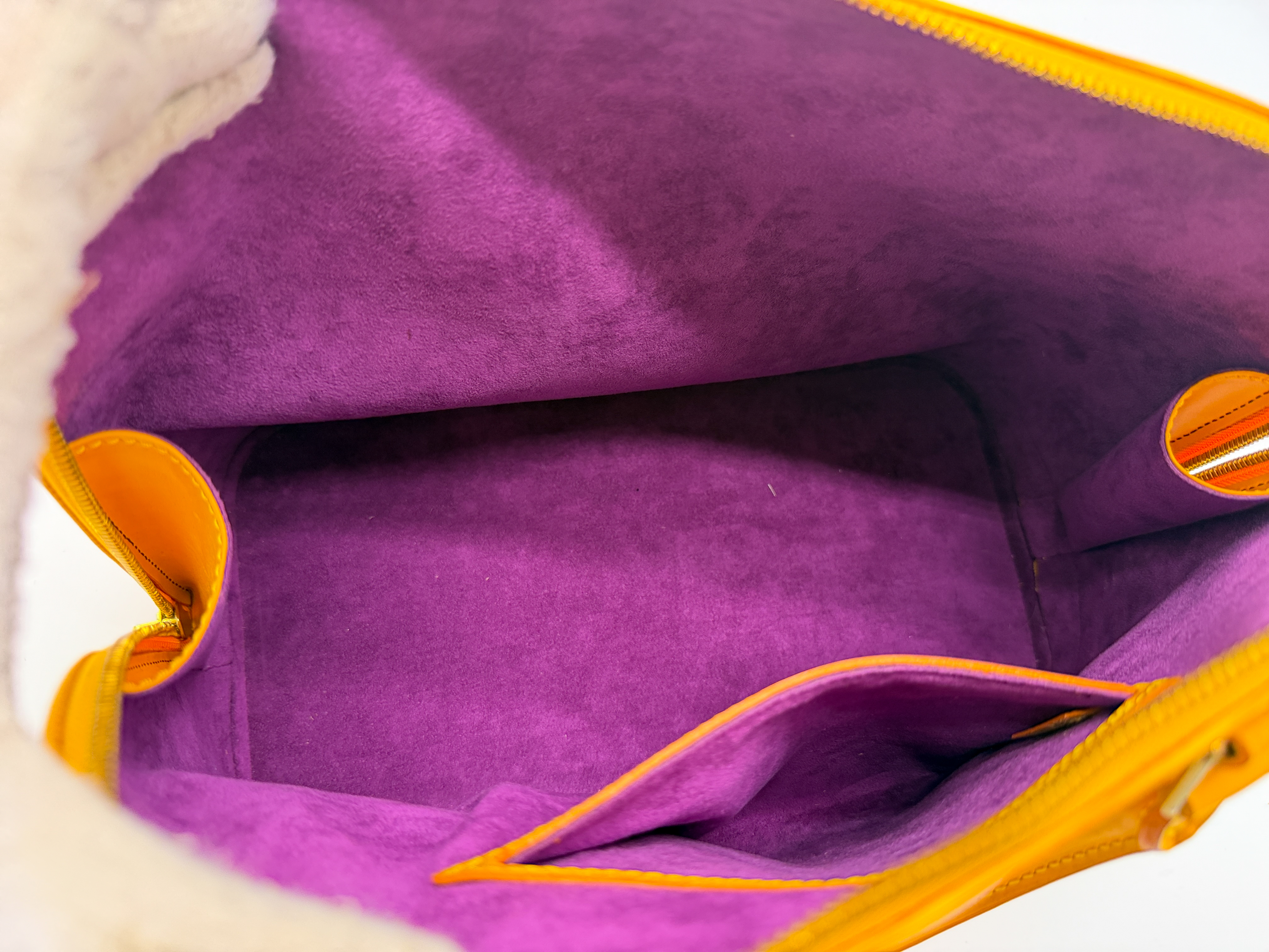 Epi M52149 Alma PM Tassili Yellow Handbag — view 15