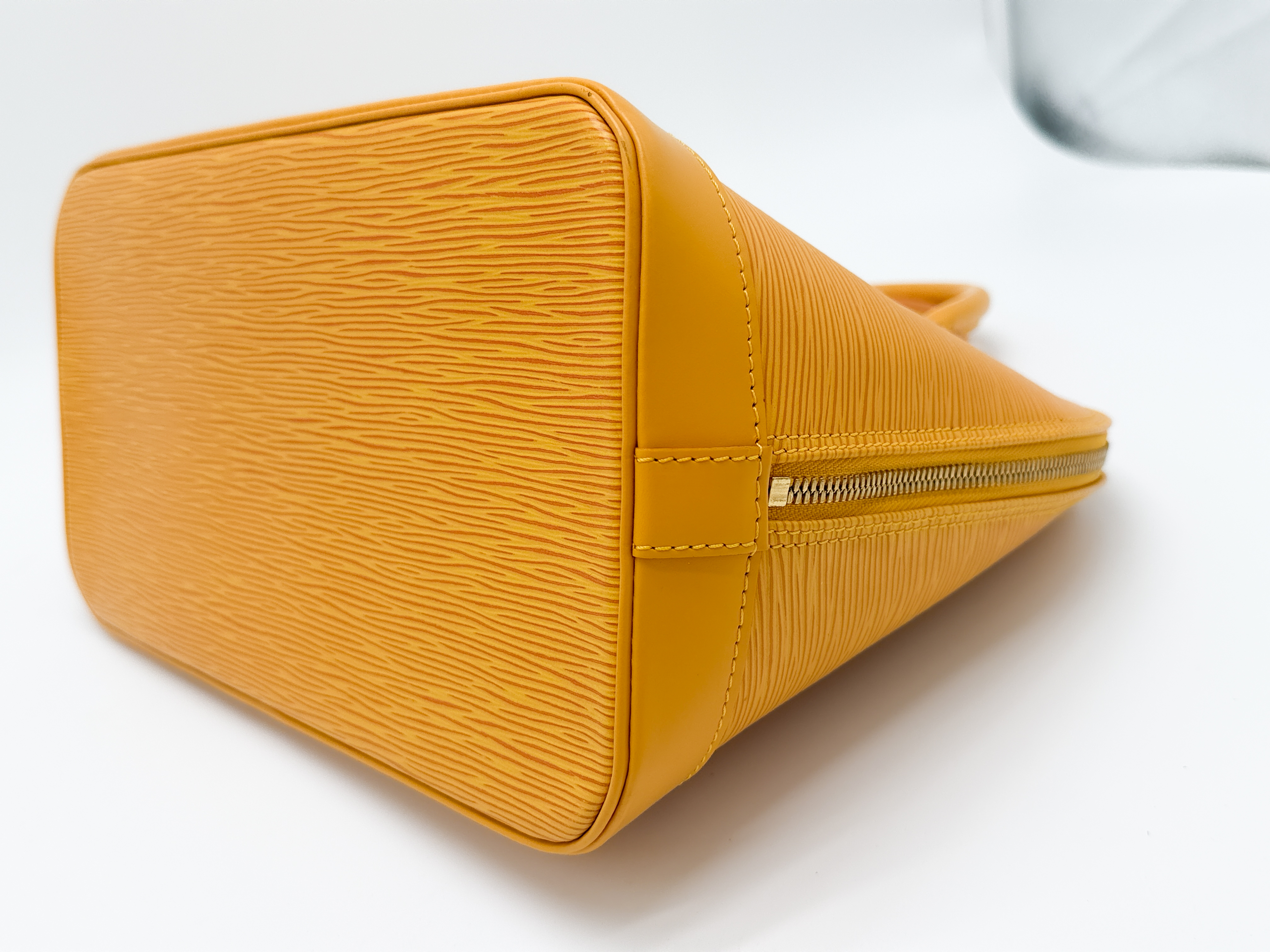 Epi M52149 Alma PM Tassili Yellow Handbag — view 6