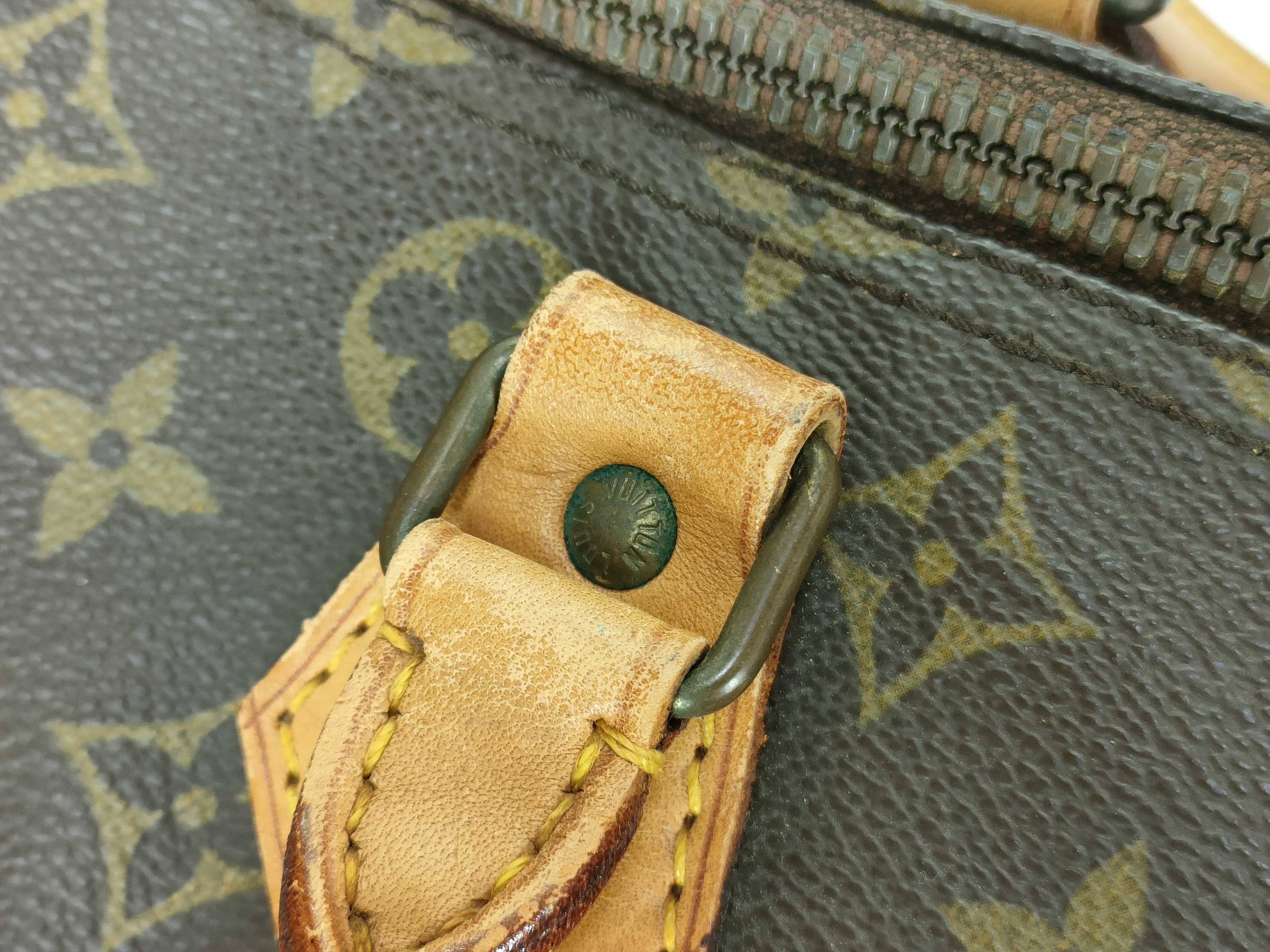 Monogram Louis Vuitton Speedy 30 Handbag — view 5
