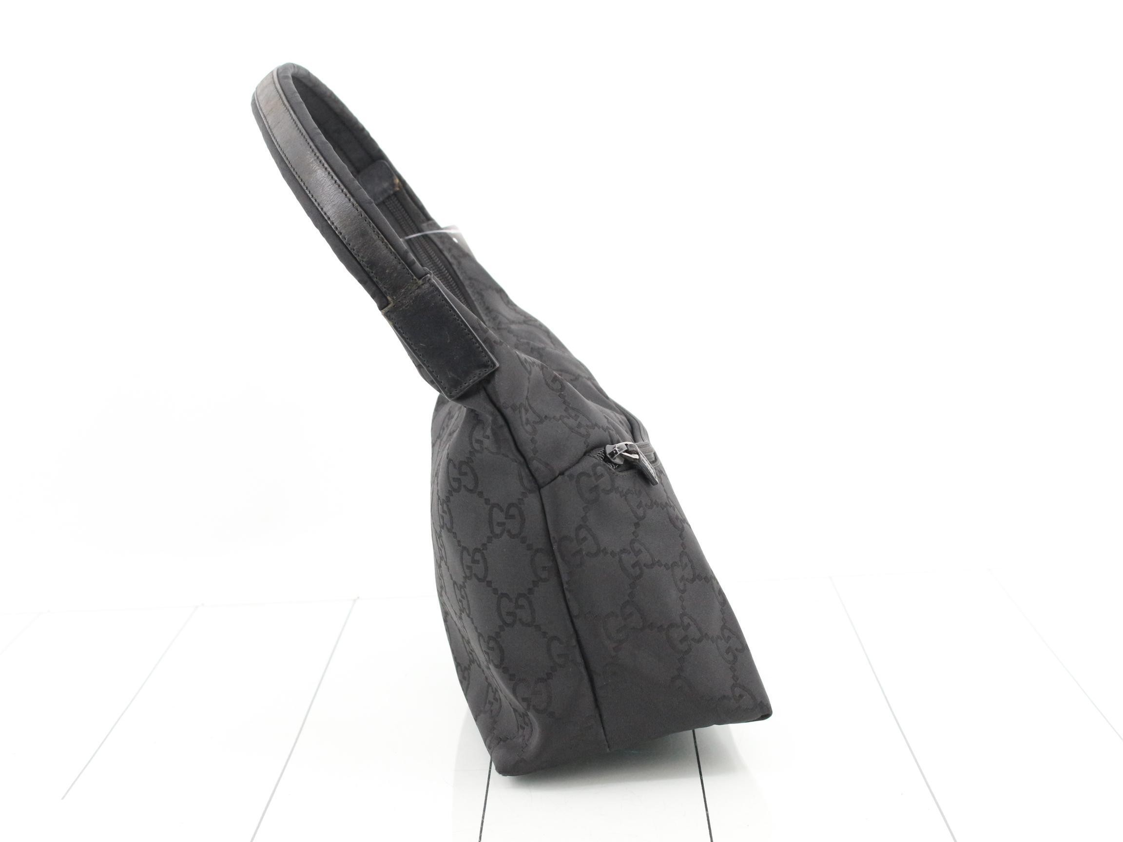 GG Nylon One-Shoulder Bag, Black — view 4