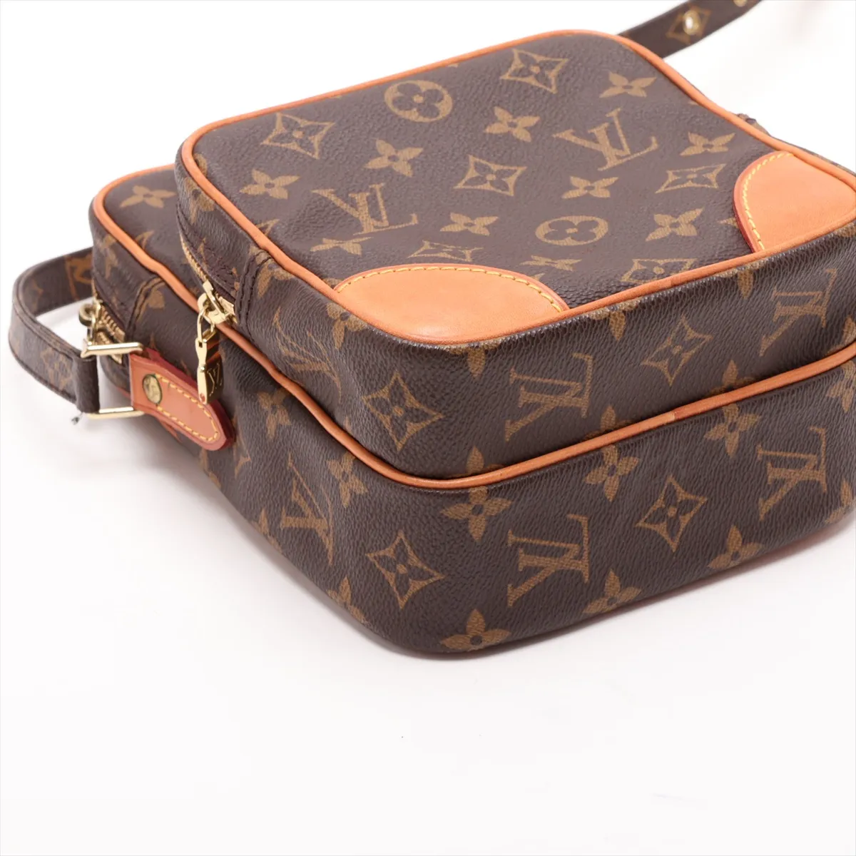Monogram Amazon M45236 TH1909 Brown — view 4