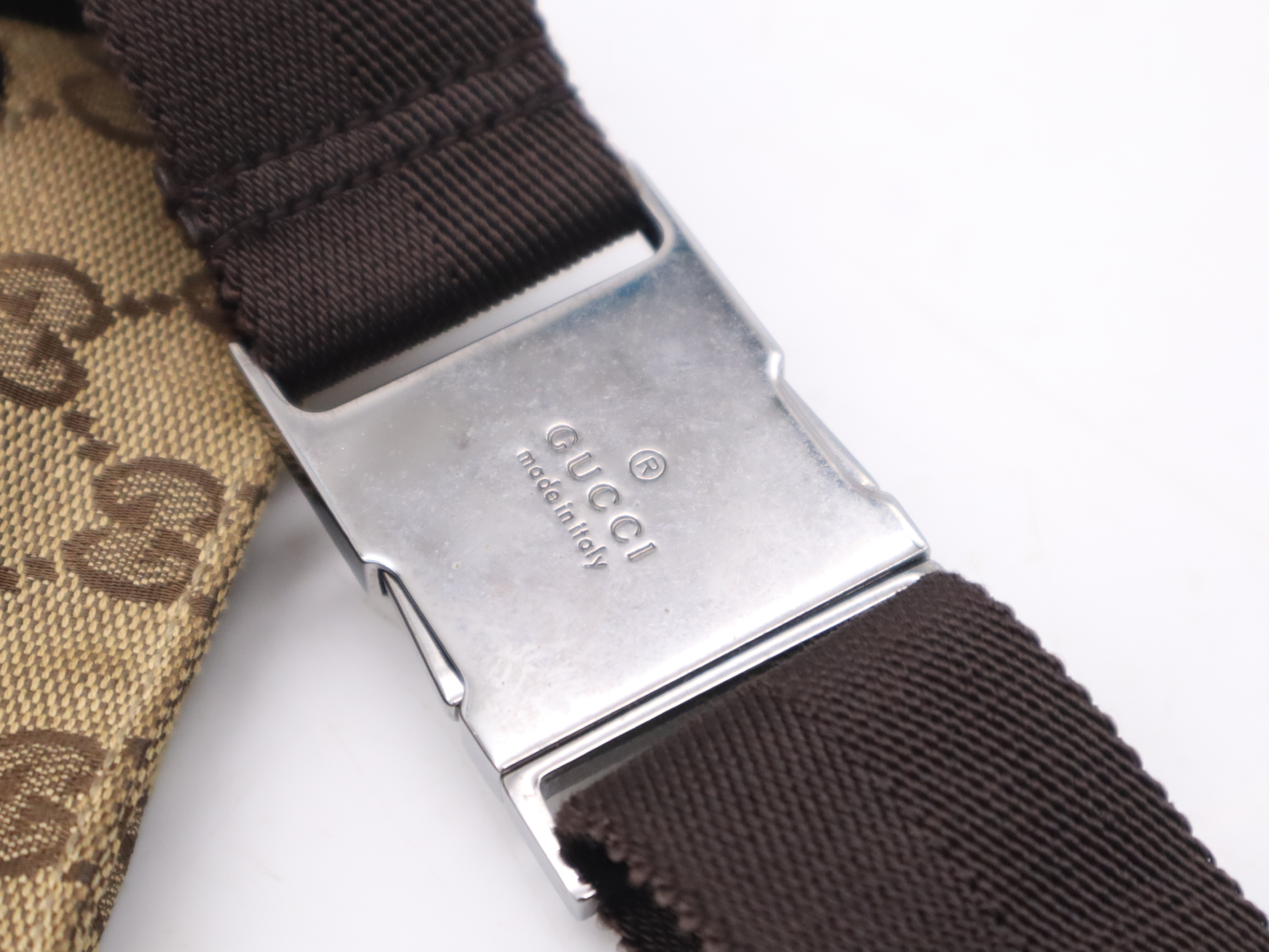 28566 GG Canvas Waist Bag Beige Brown Silver Hardware Waist Bag — view 9