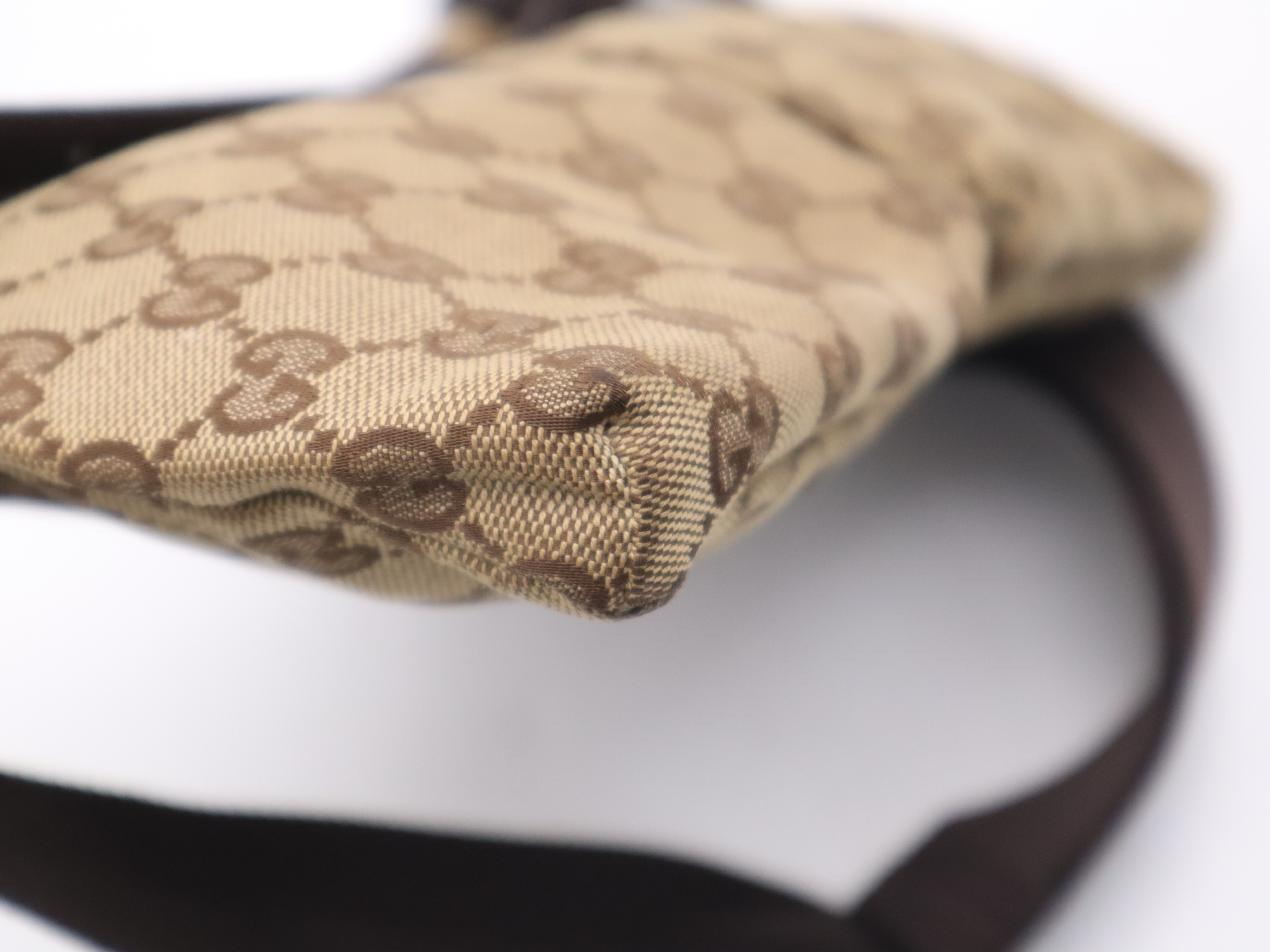 28566 GG Canvas Waist Bag Beige Brown Silver Hardware Waist Bag — view 10