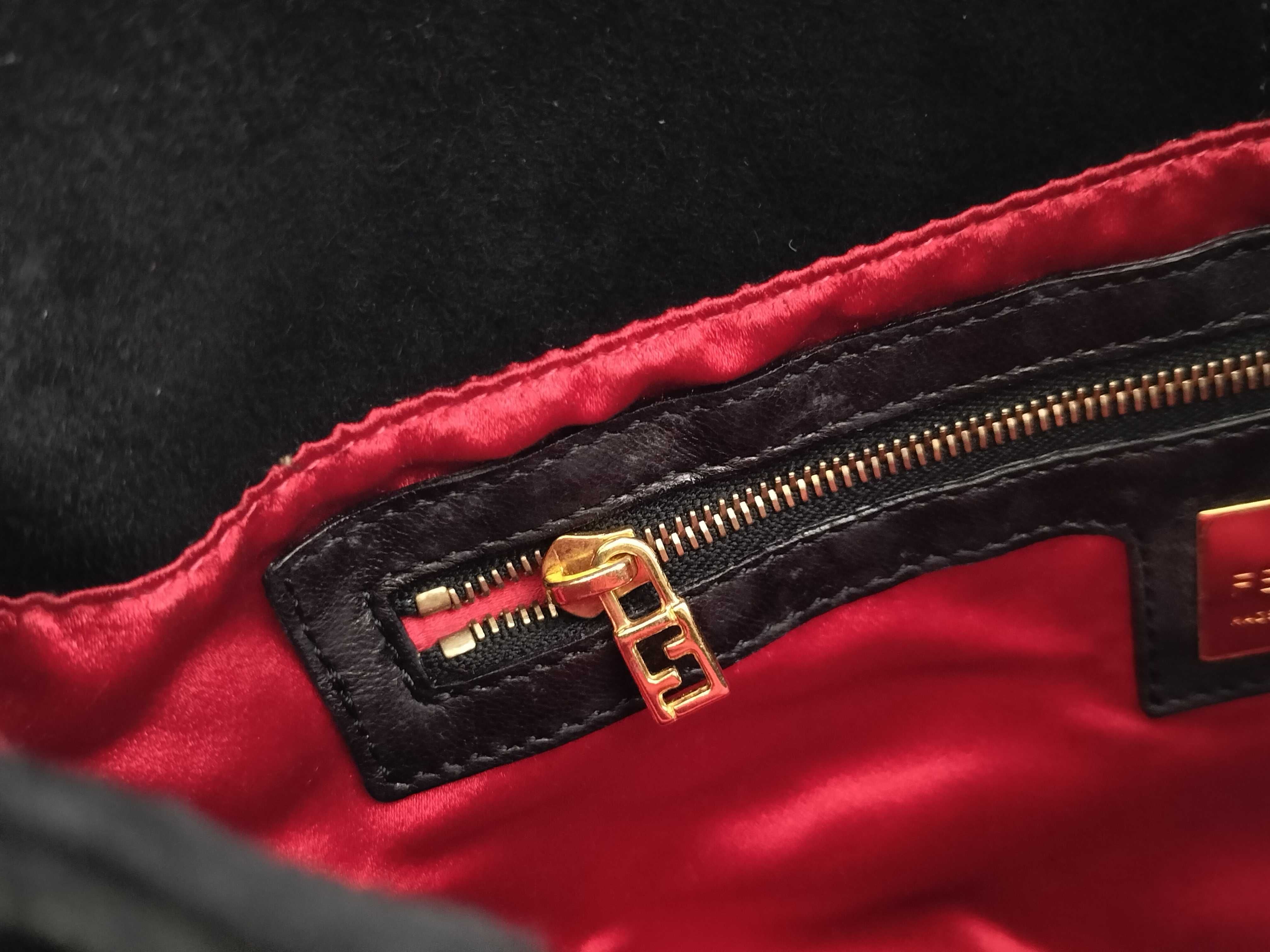 Mamma Fendi Suede Mamma Bucket Black Handbag — view 14