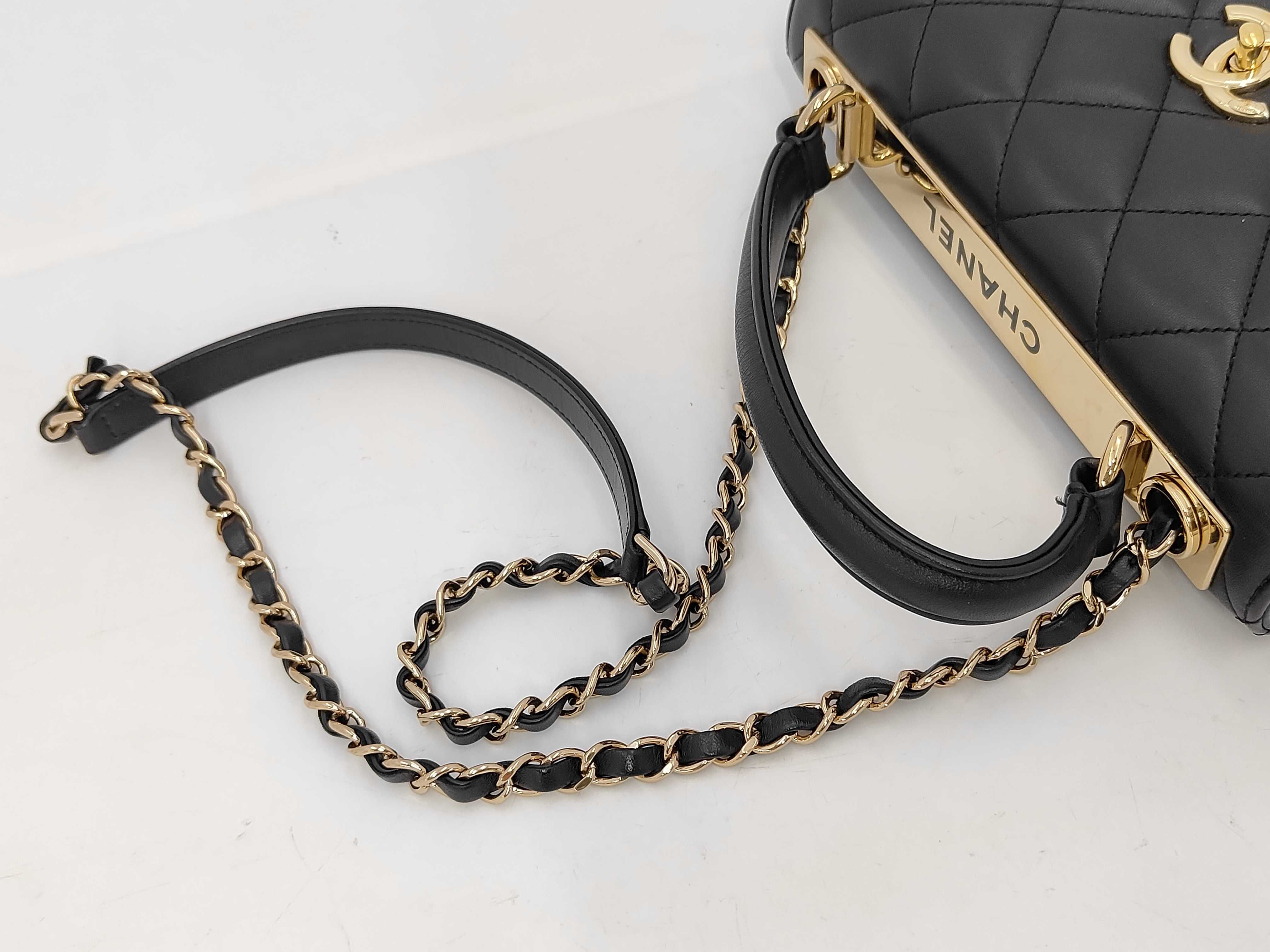 Top Handle Coco Mark TJX71JH2 Chain Shoulder 2-Way Bag Lambskin Black Gold Hardware Shoulder Bag — view 5