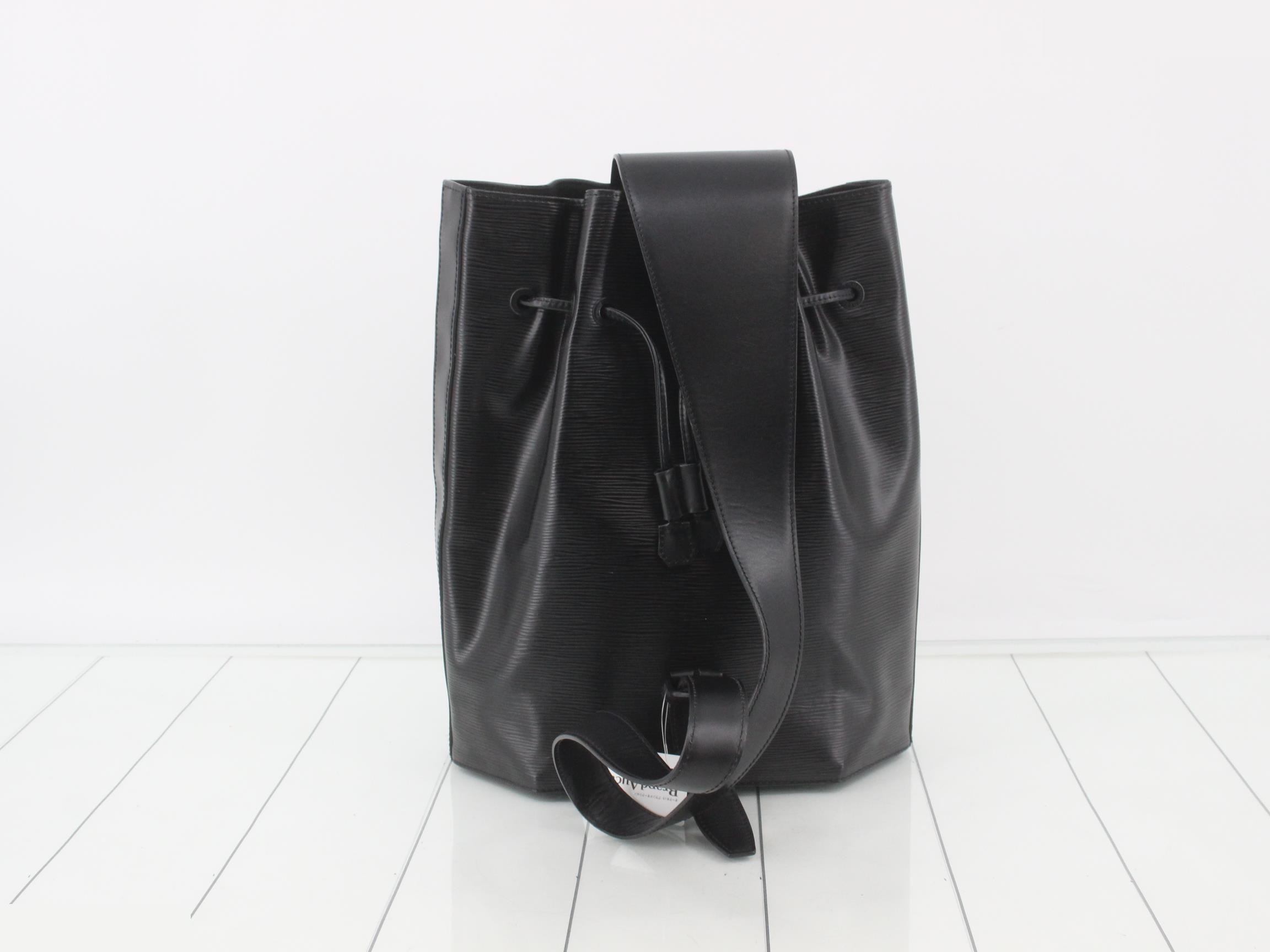 Epi Sac Ad Noir Shoulder Bag — view 2