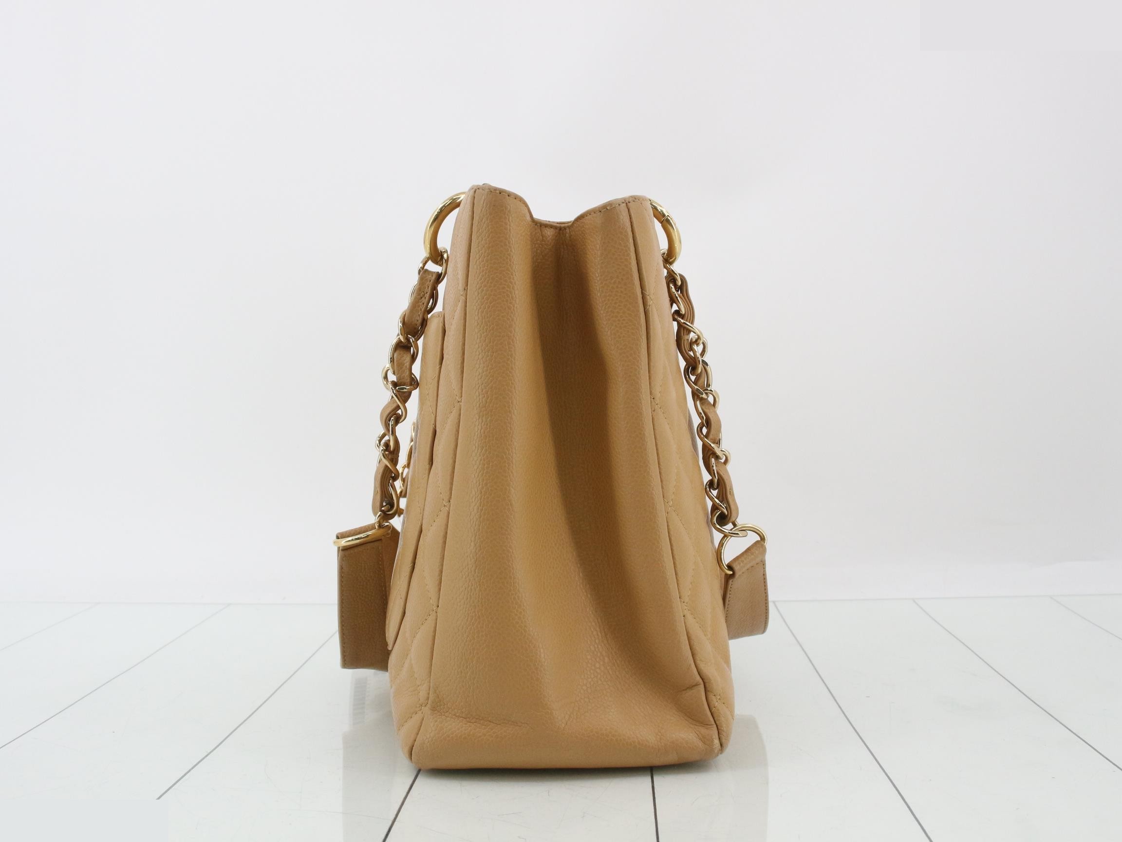 Chain tote bag, caviar leather, matelassé, series 8. — view 4