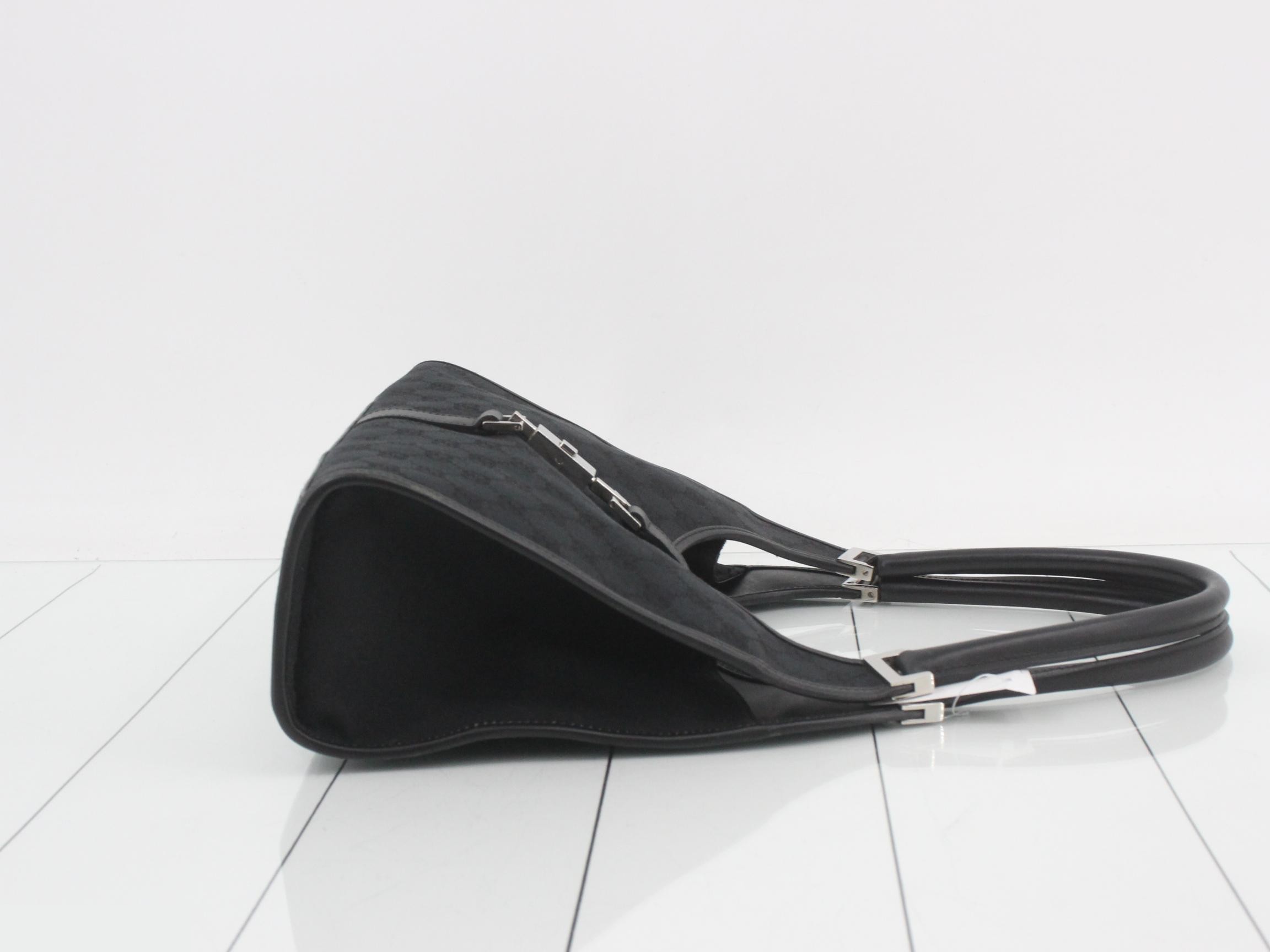GG Canvas (Bag) - Shoulder Bag — view 3