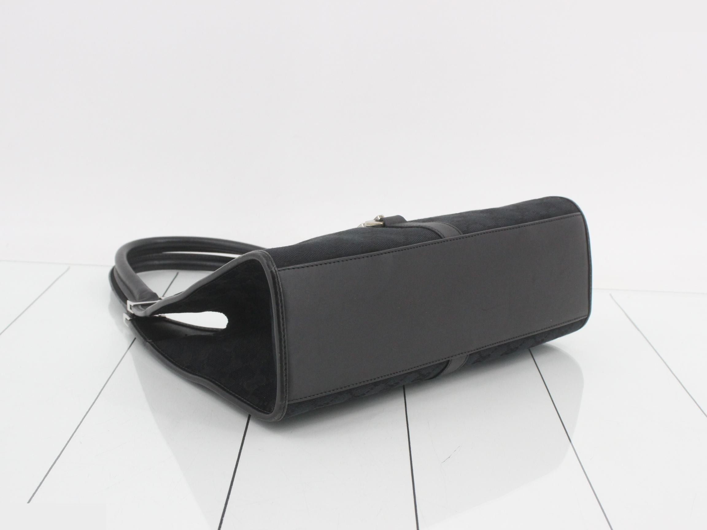 GG Canvas (Bag) - Shoulder Bag — view 5