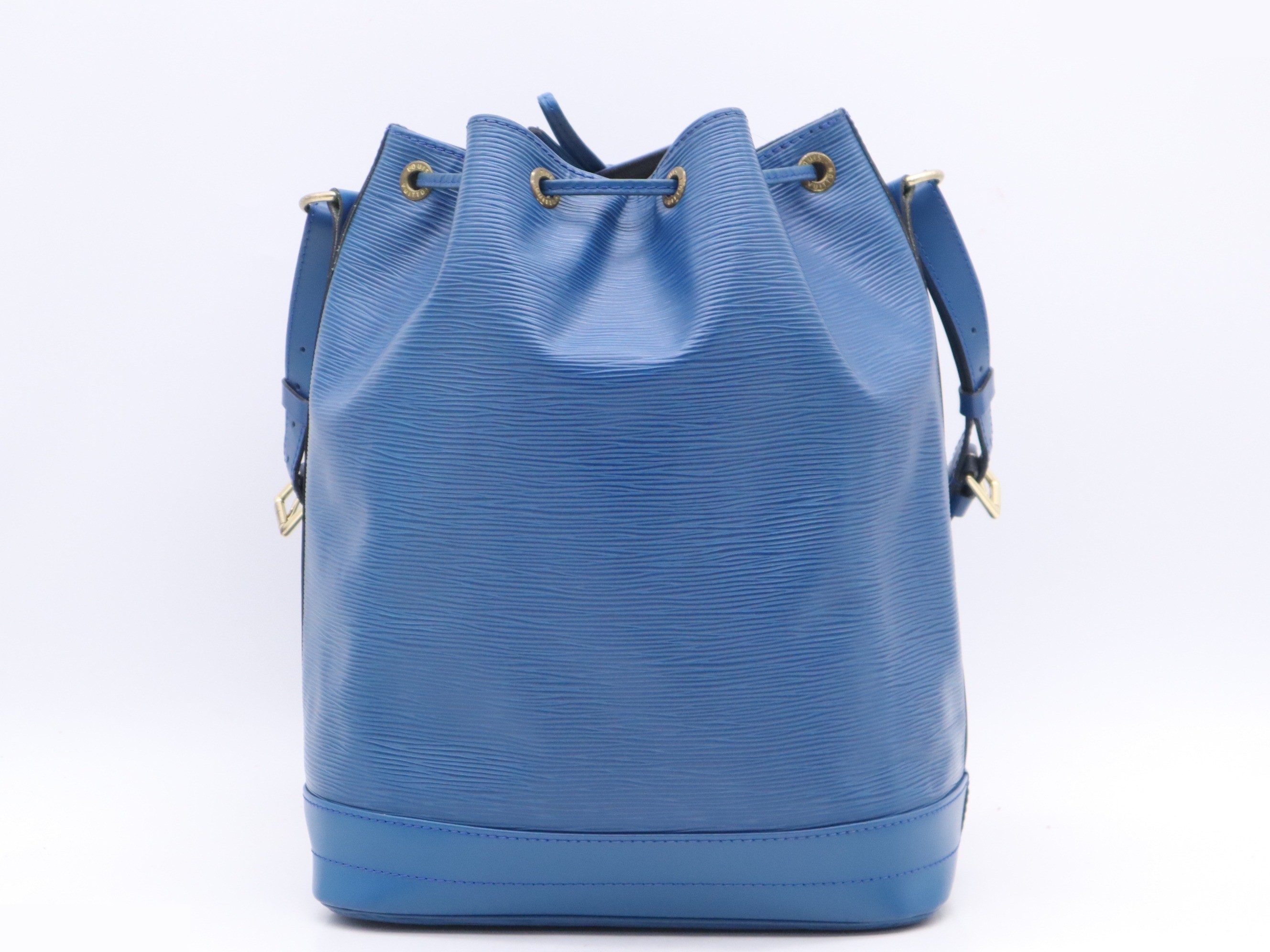 Noé Toledo Blue — view 2