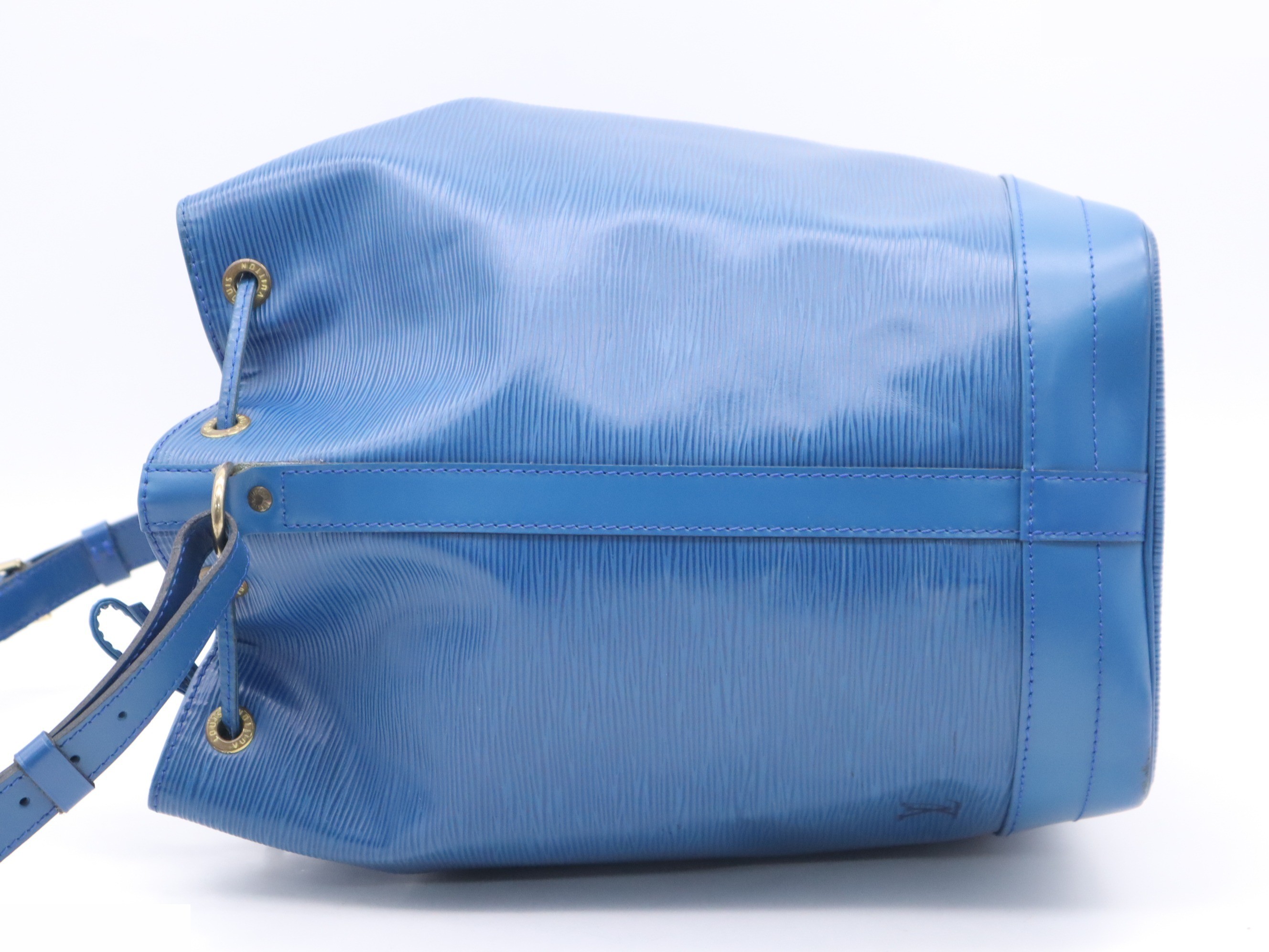 Noé Toledo Blue — view 3
