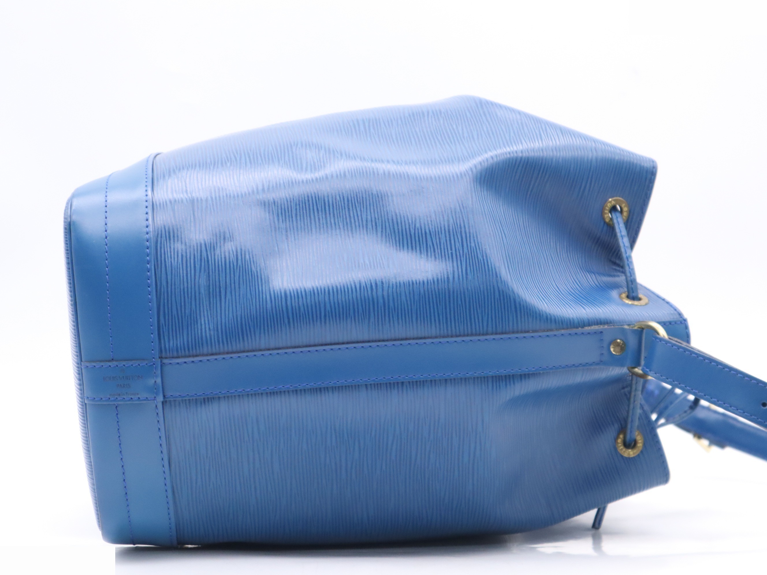 Noé Toledo Blue — view 5