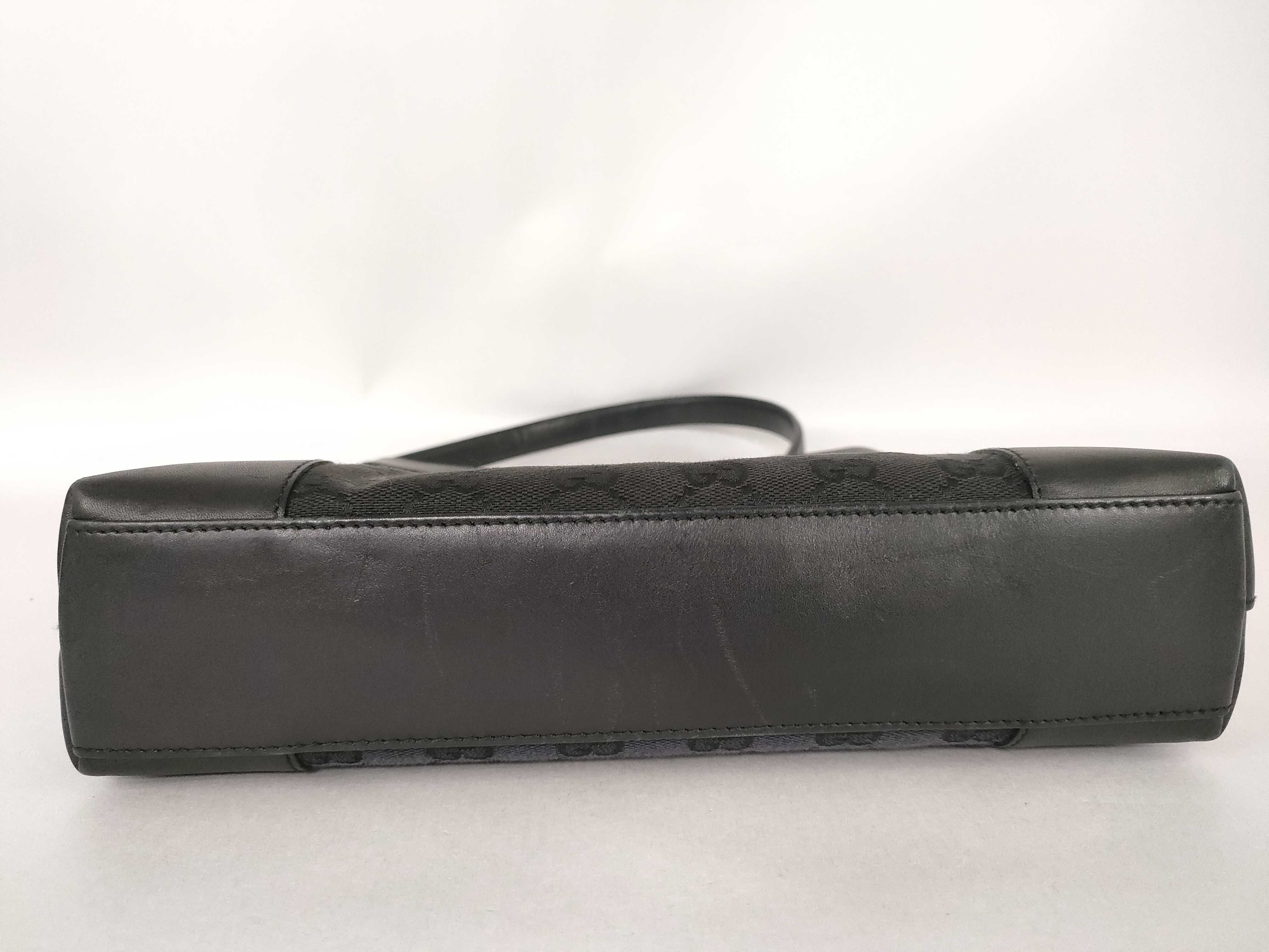 GG Canvas 200047 One-Shoulder GG Canvas Shoulder Bag — view 7