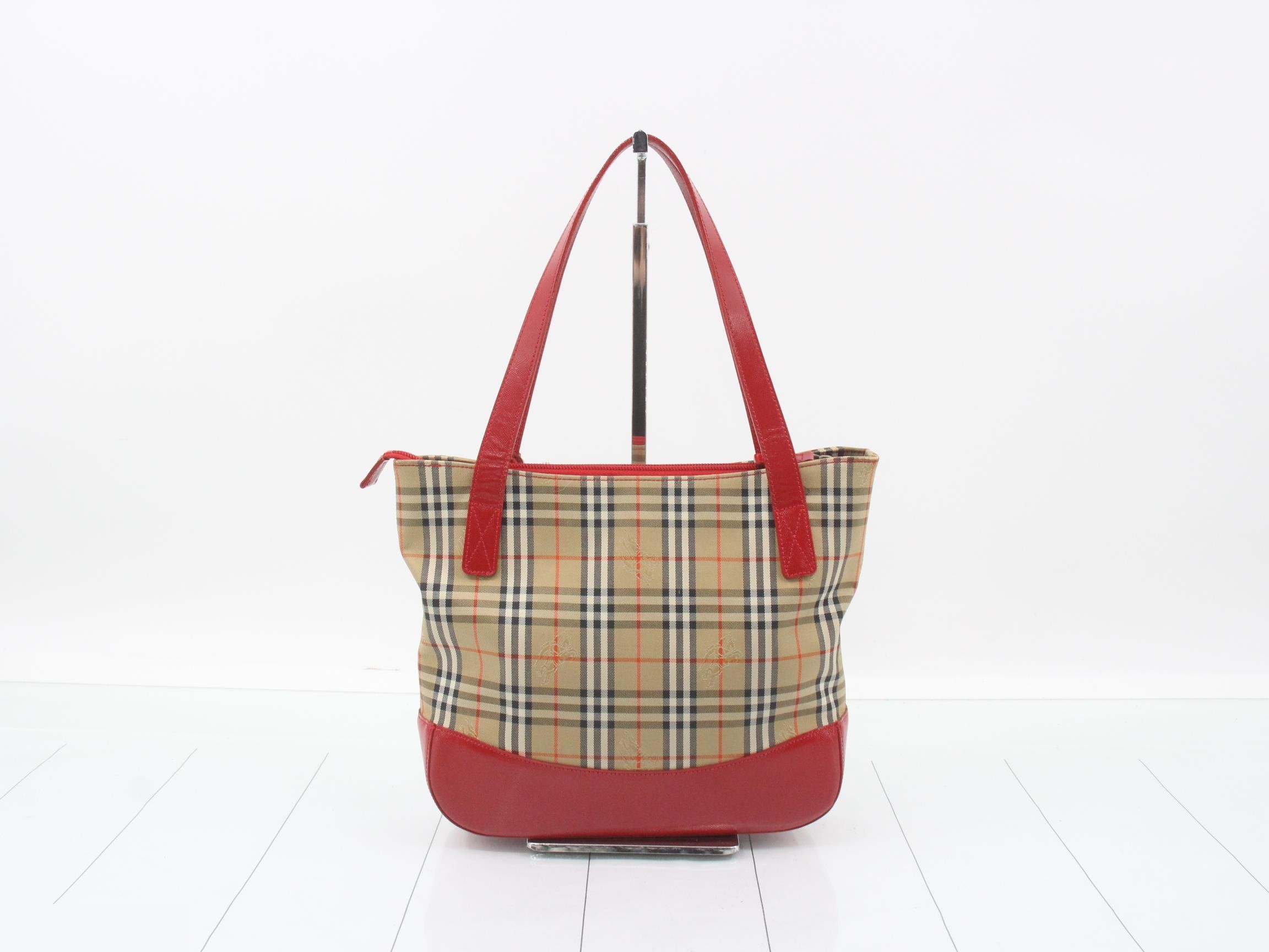 Nova check tote bag with logo charm — view 2