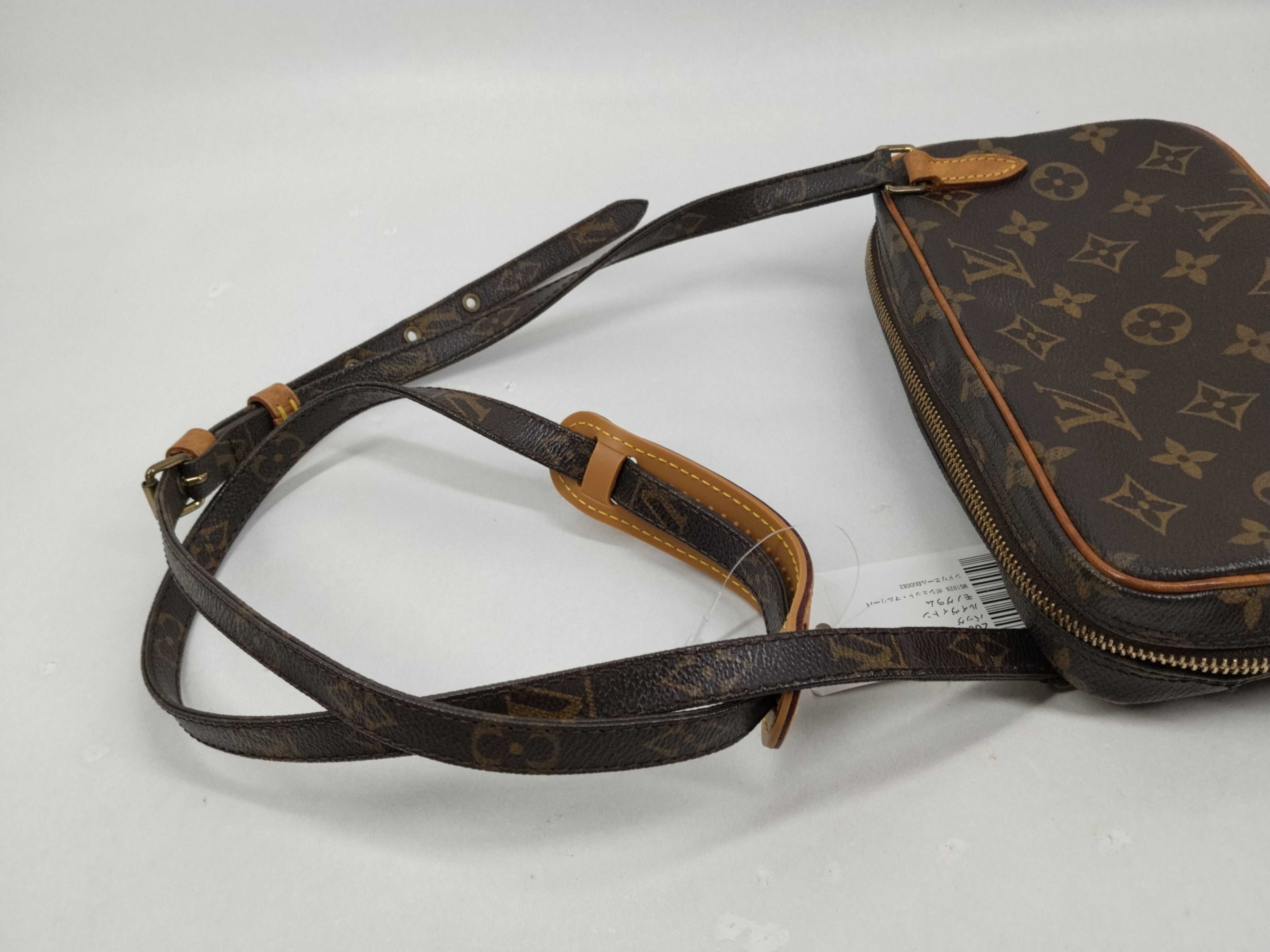 Monogram M51828 Pochette Marly Bandoulière Shoulder Bag — view 6