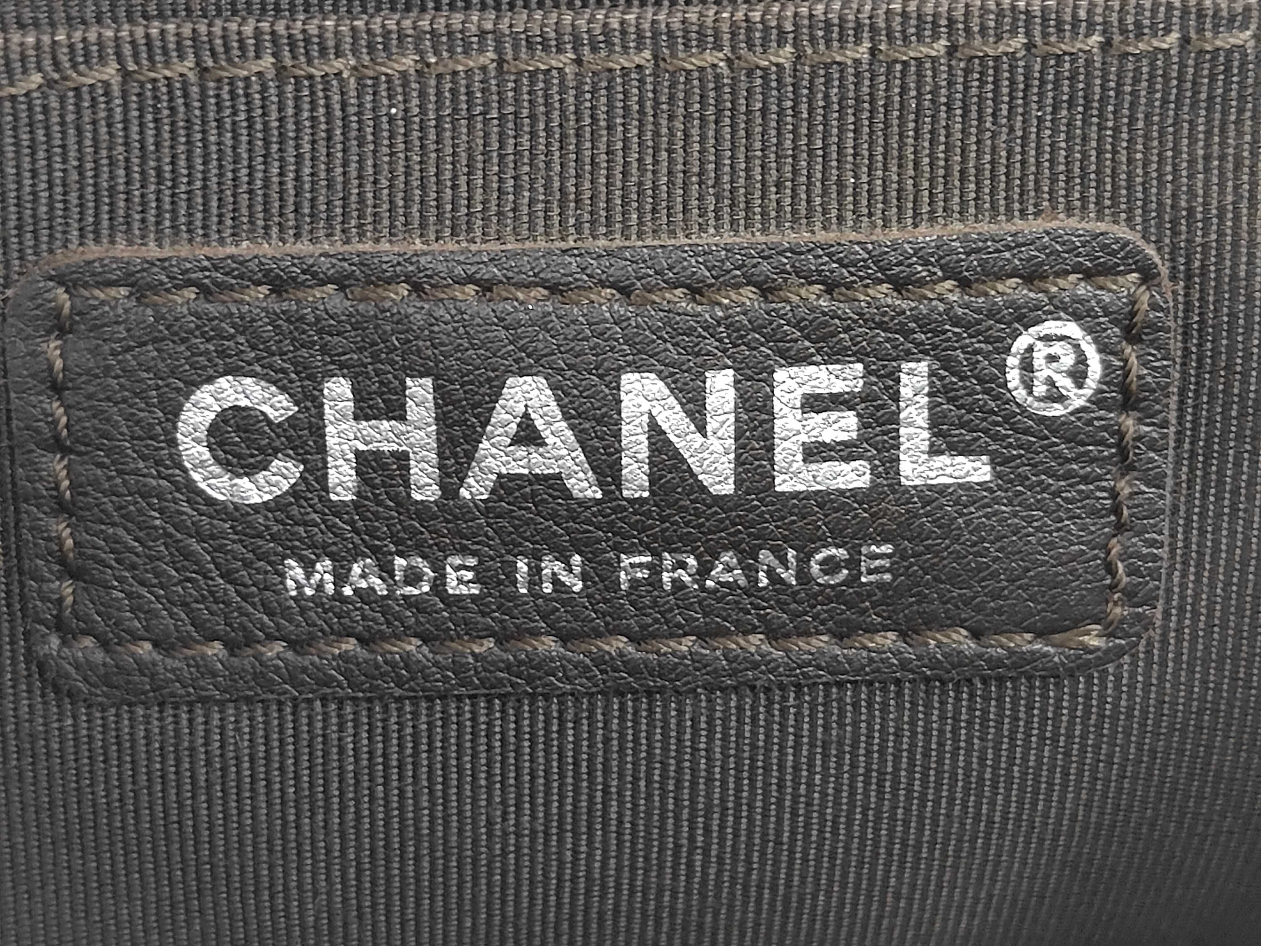 Boy Chanel gray shoulder bag — view 8