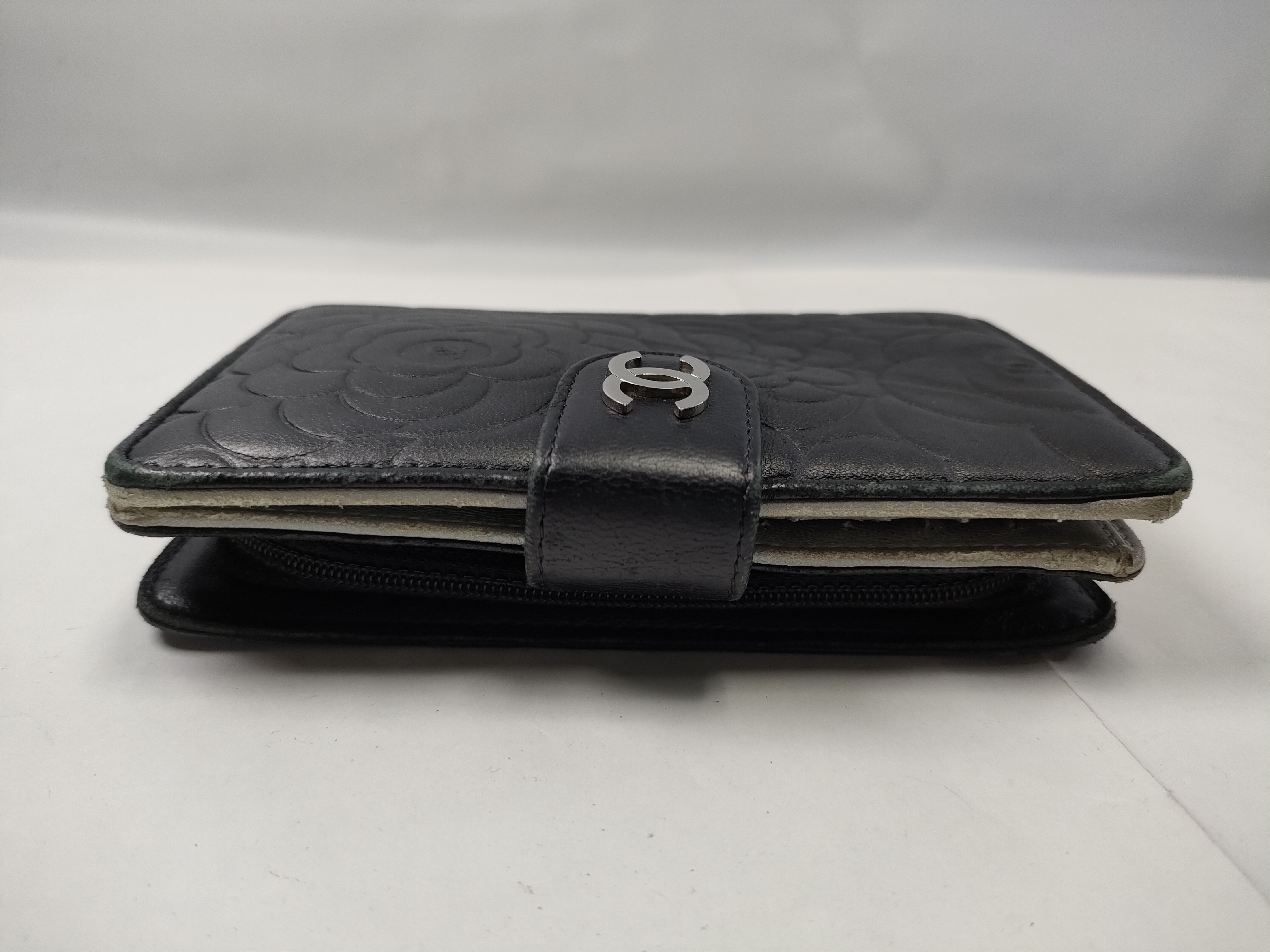 Black Lambskin Camellia Wallet (Serial Number 16) — view 6