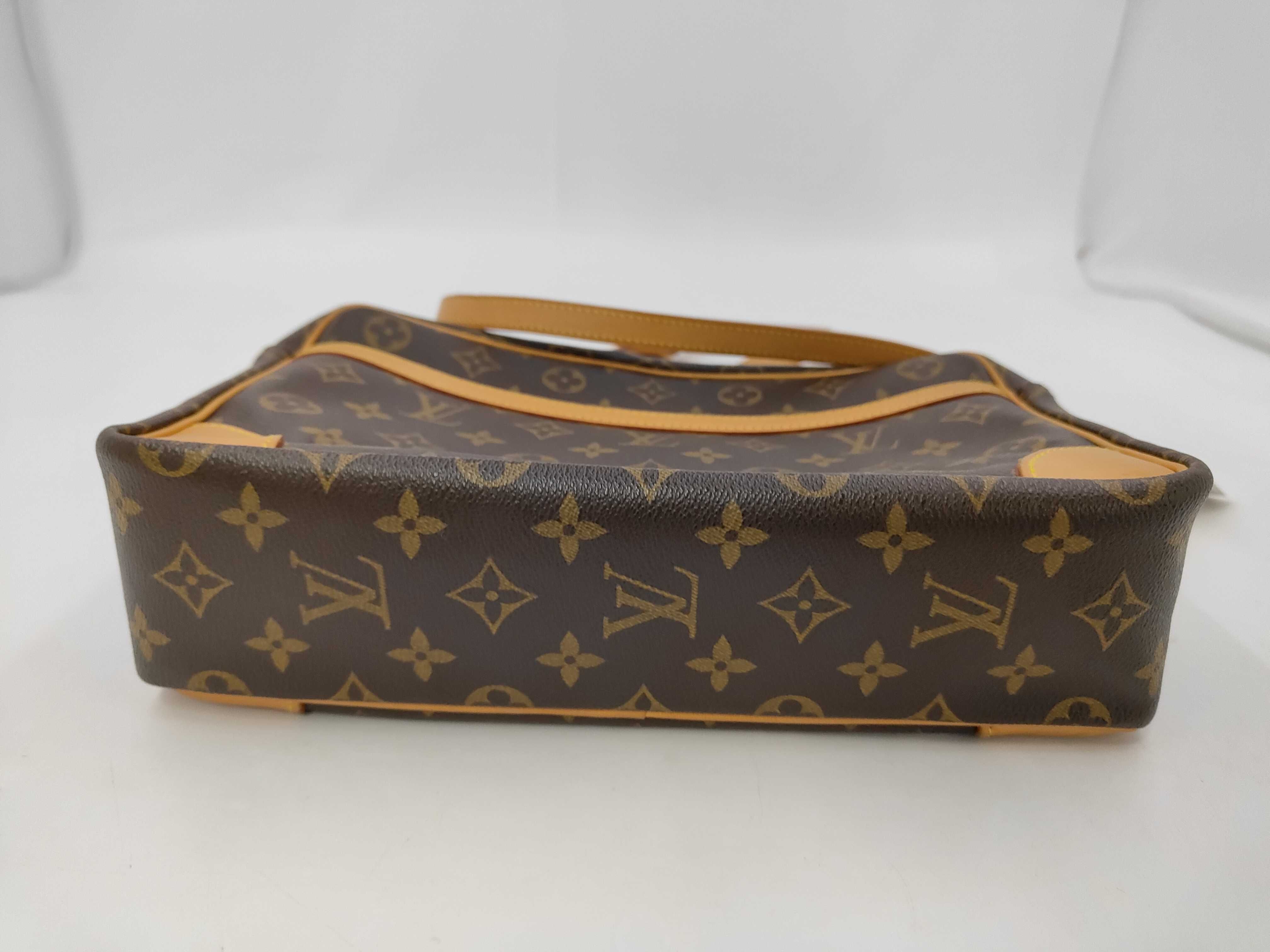 Monogram M51274 Trocadero 27 Shoulder Bag — view 3