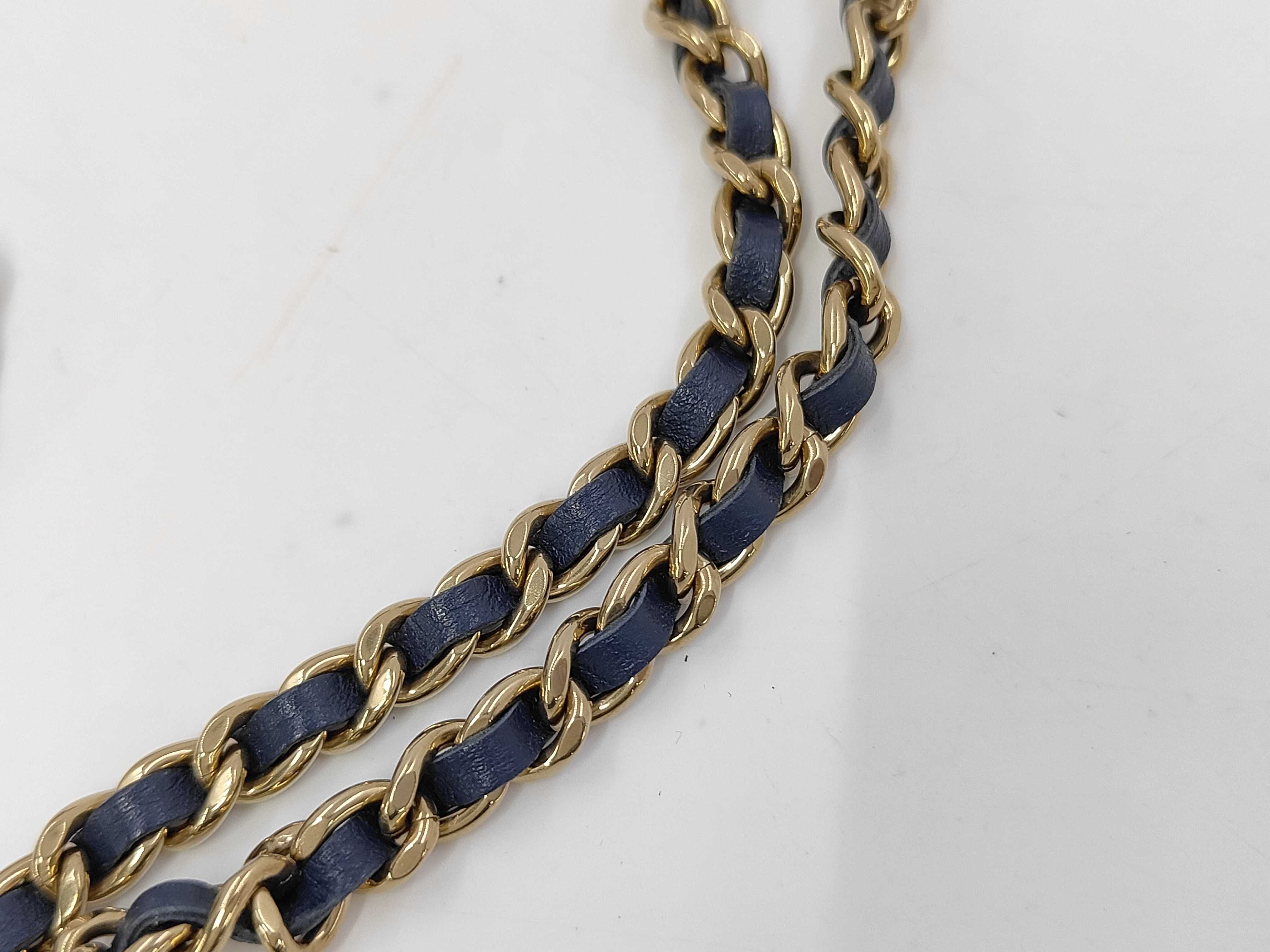 WOC Chain Bag Shoulder Bag — view 6