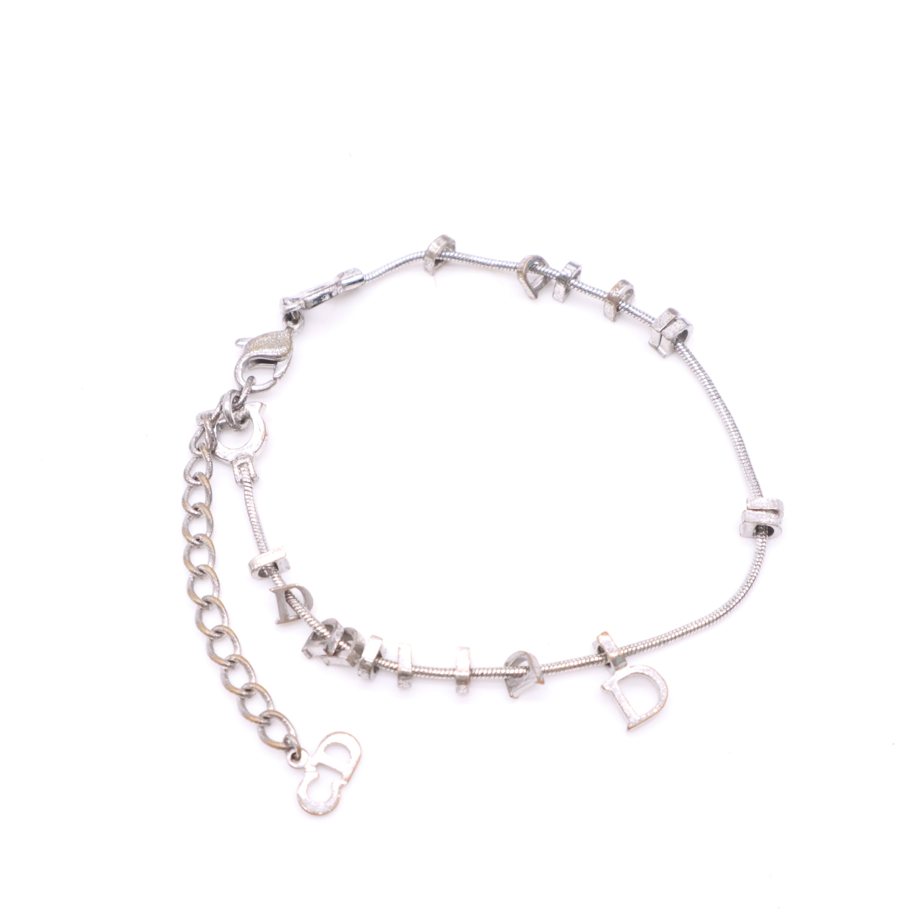 D motif bracelet/bangle with box — view 2
