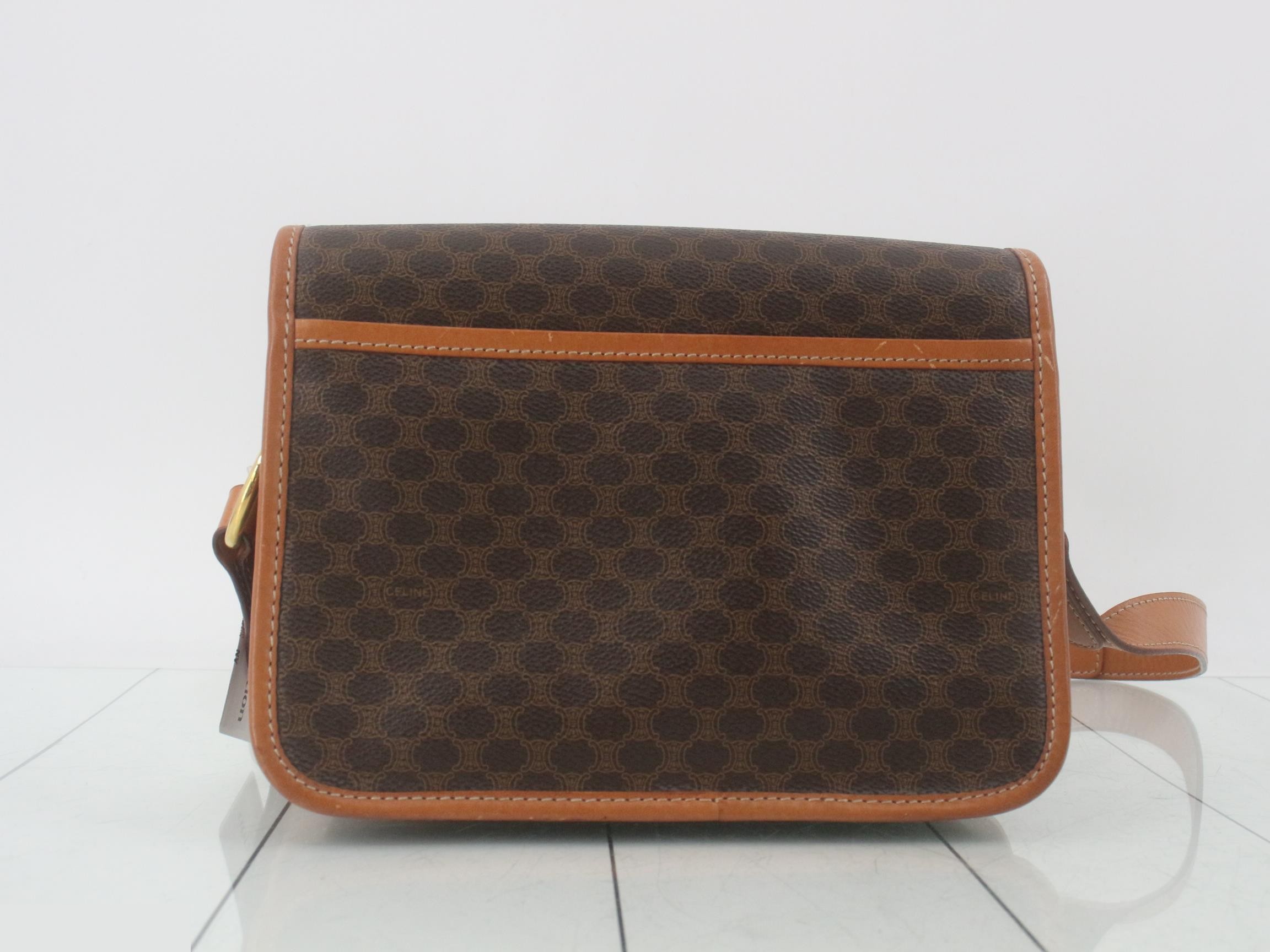 Macadam Shoulder — view 2