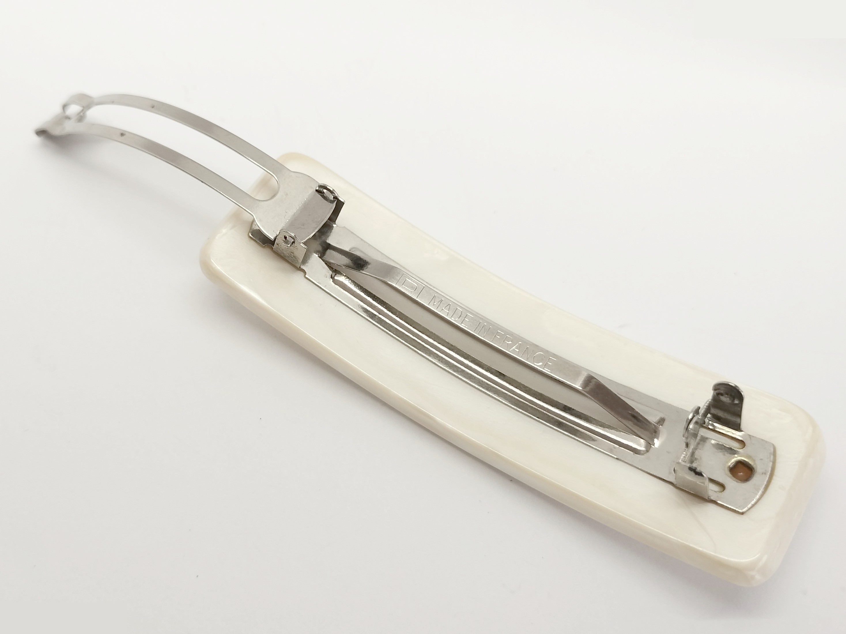 Logo plate barrette — view 3