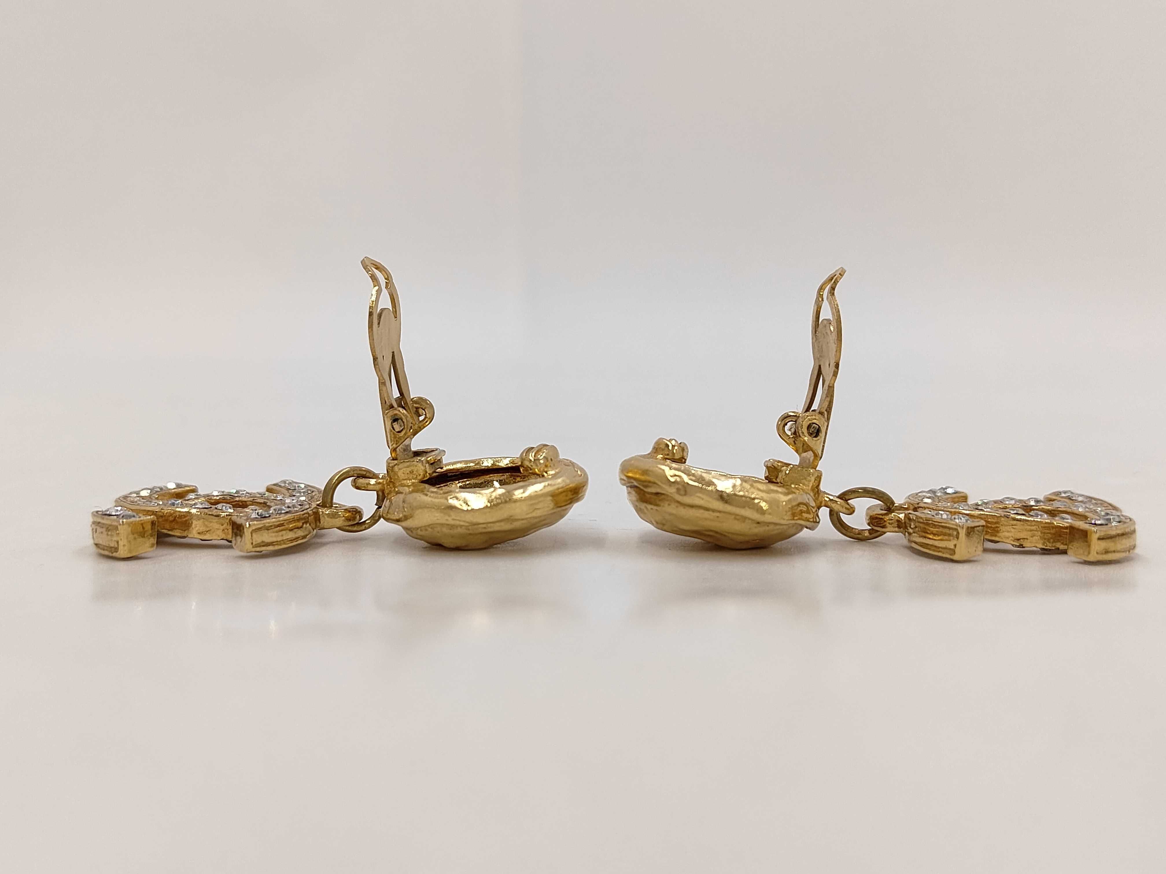 earrings — view 3