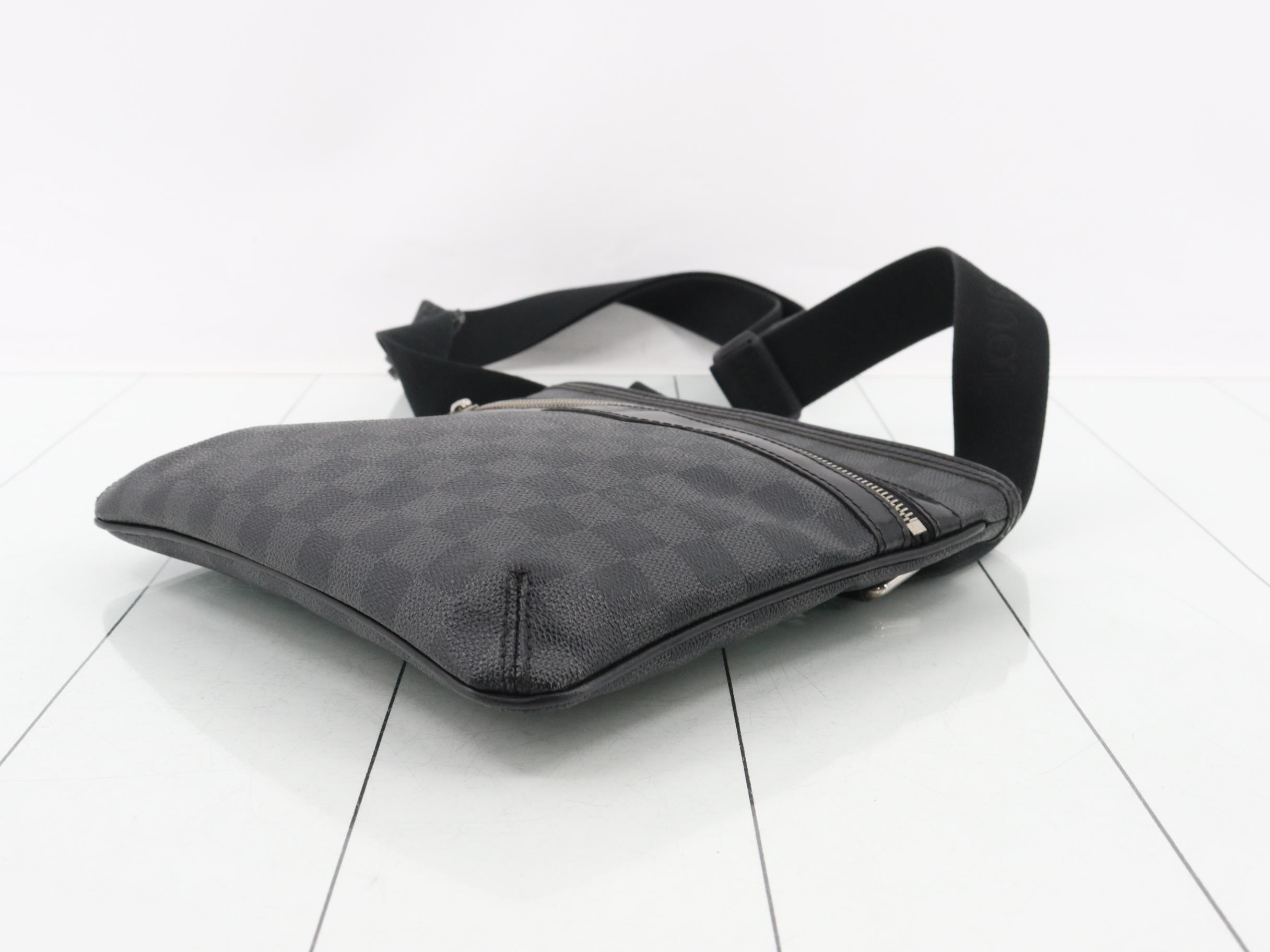 N58028 Thomas Damier Graphite Shoulder Bag — view 6