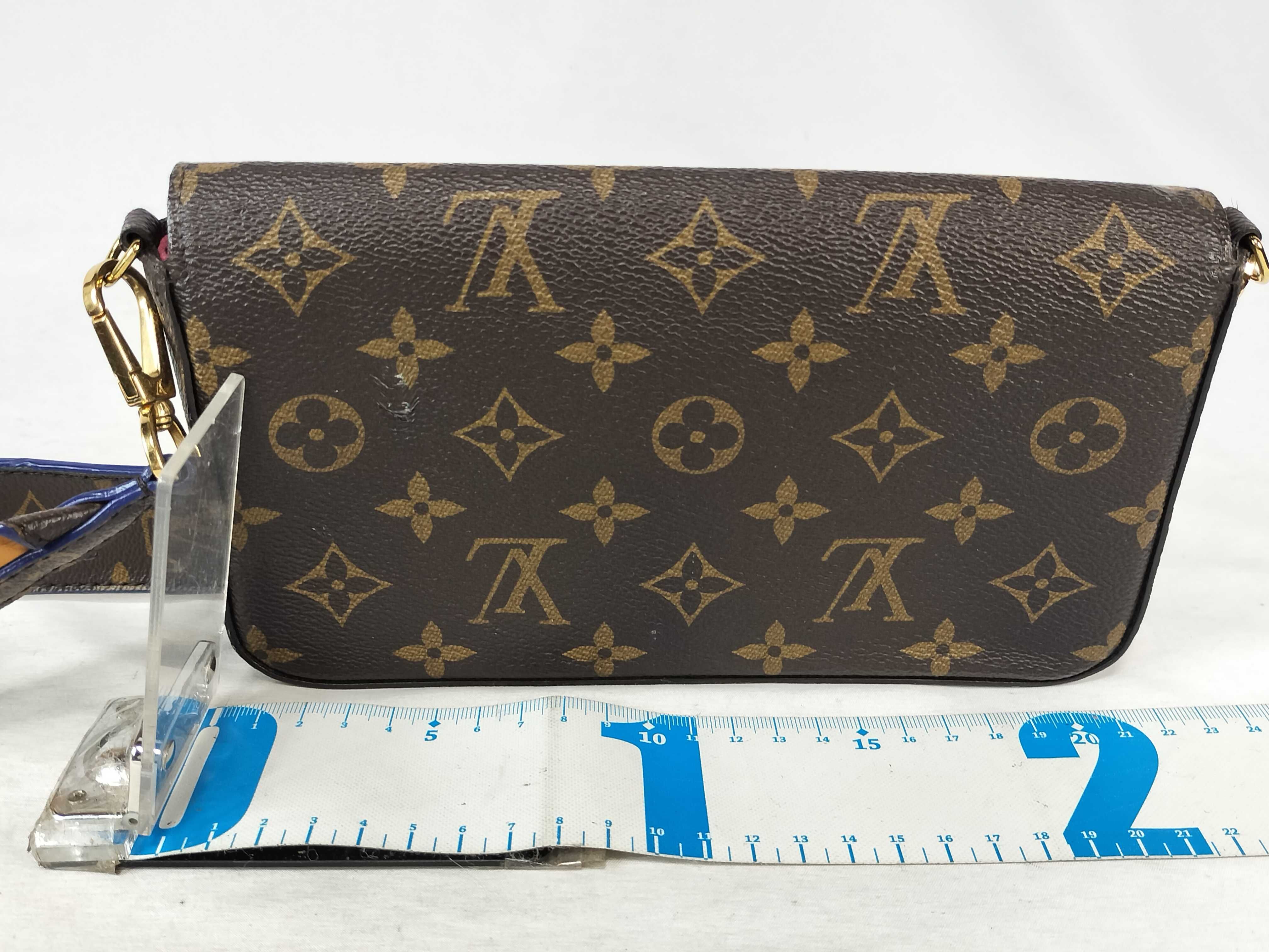 Monogram Love Lock Shoulder Pouch Shoulder Bag — view 2