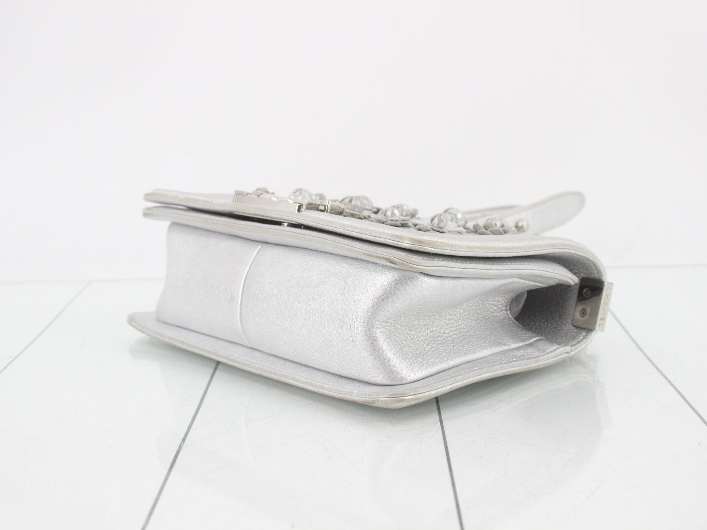Boy Chanel Flower Motif Metallic, No. 27 — view 6