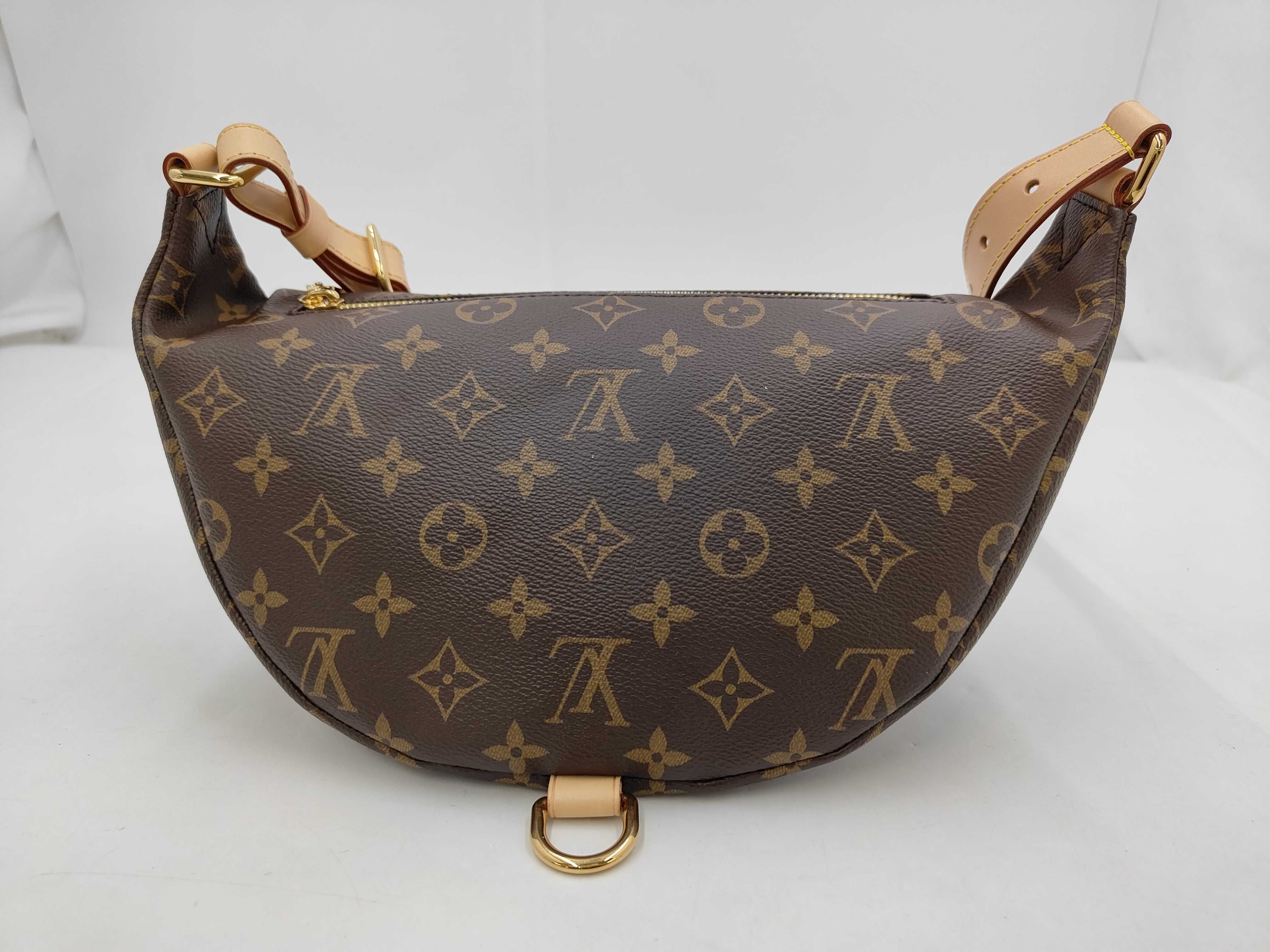 LV shoulder bag — view 3