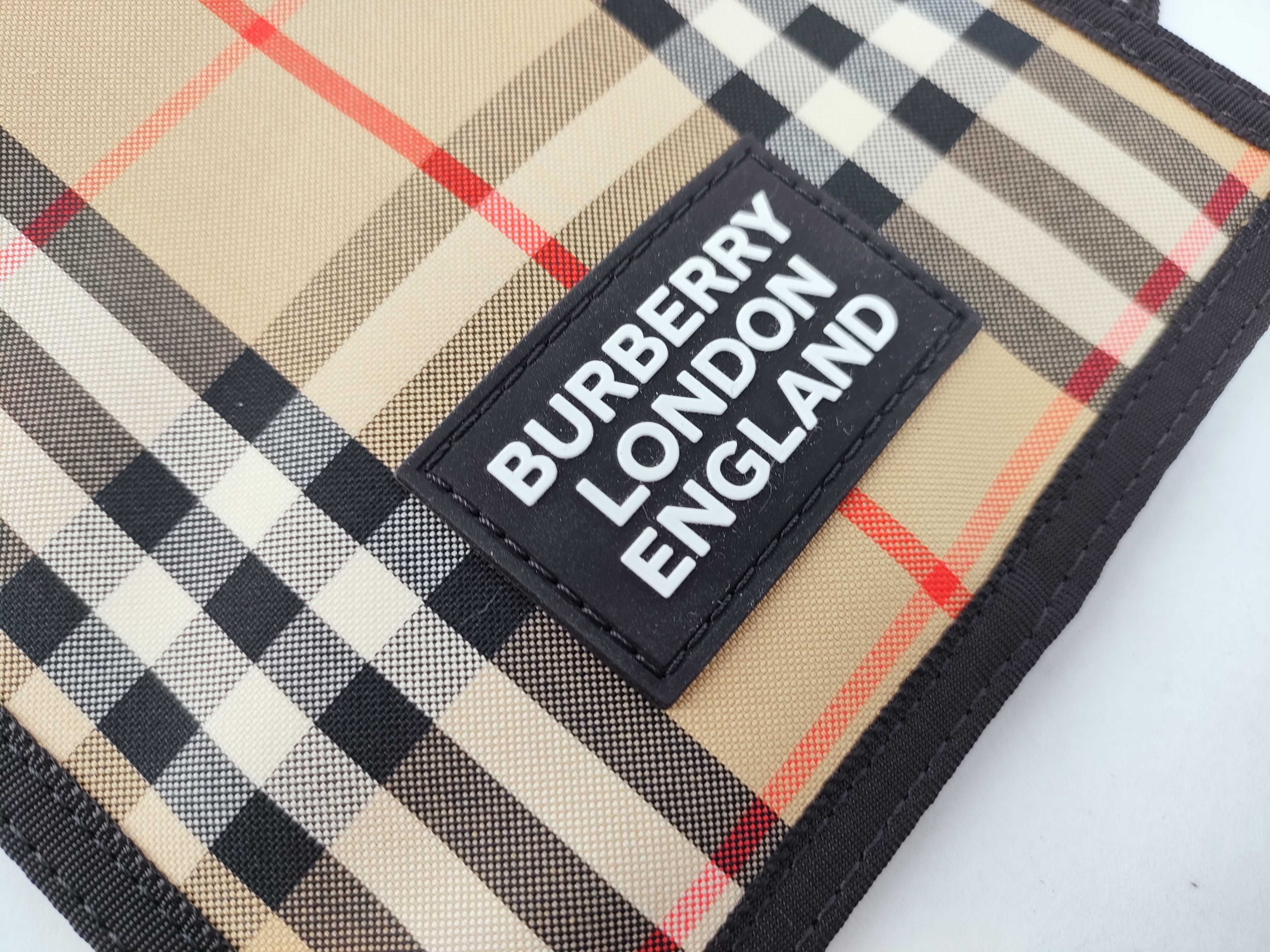 Nova Check Shoulder Pouch — view 11