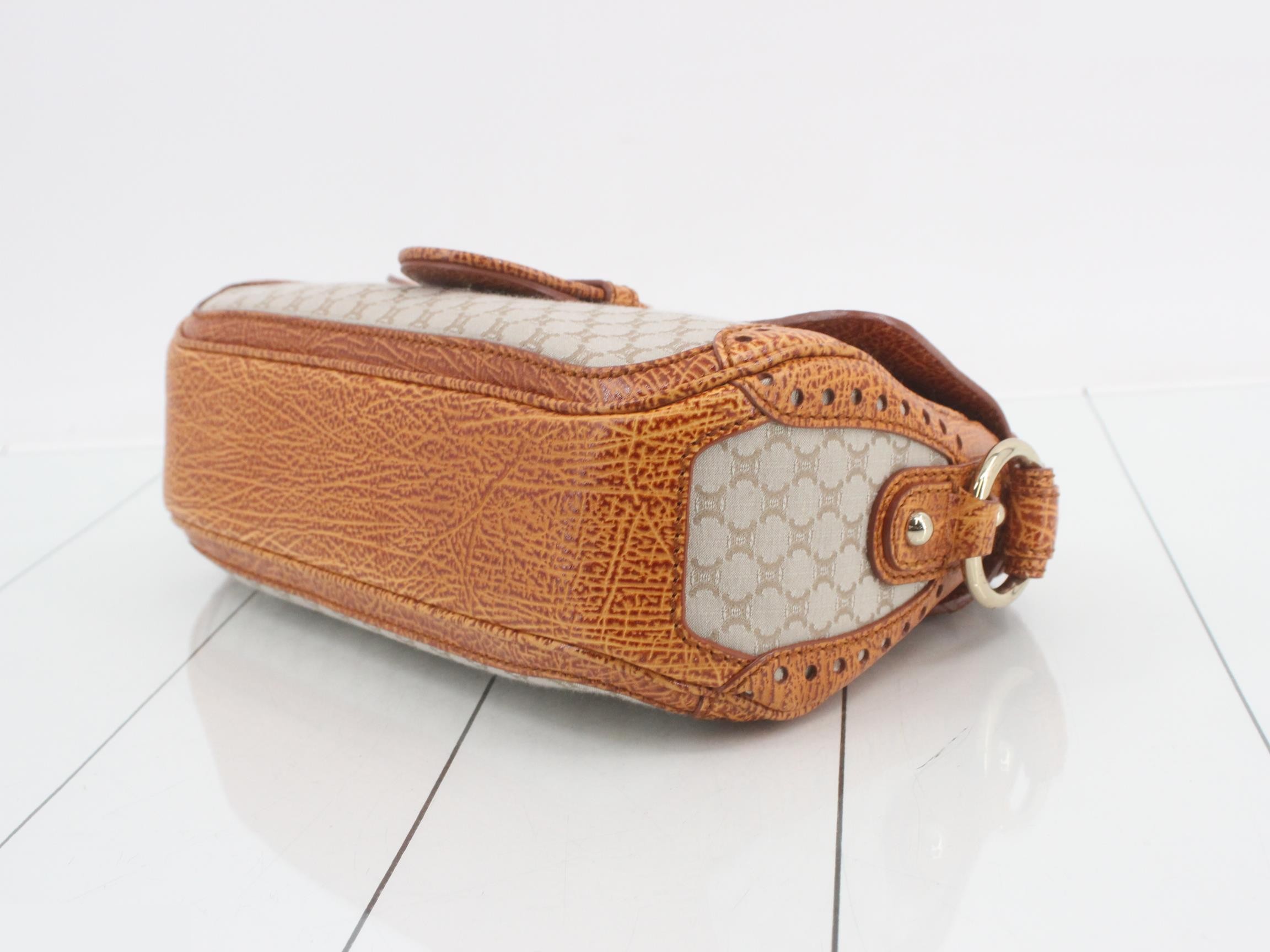 Other lines: Bags - One-shoulder bag - Macadam pattern - Beige — view 6