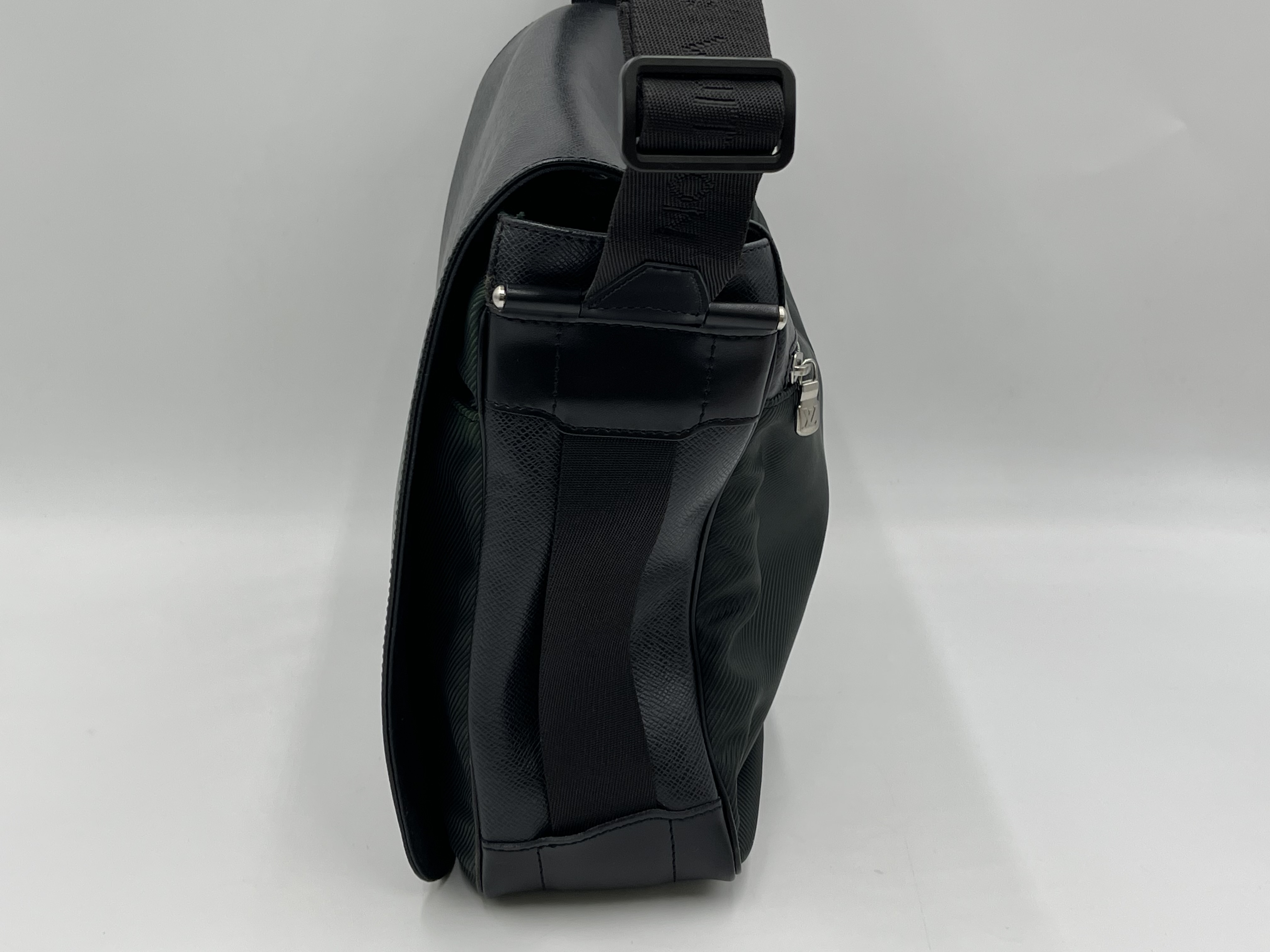 Taiga Victor M30142 SP1010 Ardoise Shoulder Bag — view 4