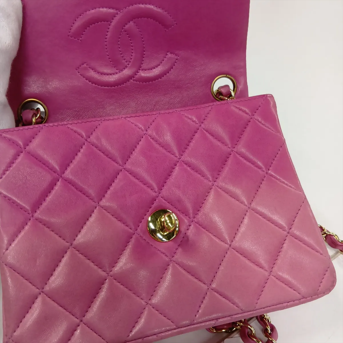 Mini Matelassé 17 Lambskin Single Flap Single Chain Bag, Pink with Gold Hardware, 7107466, Series 7, A01115 — view 11