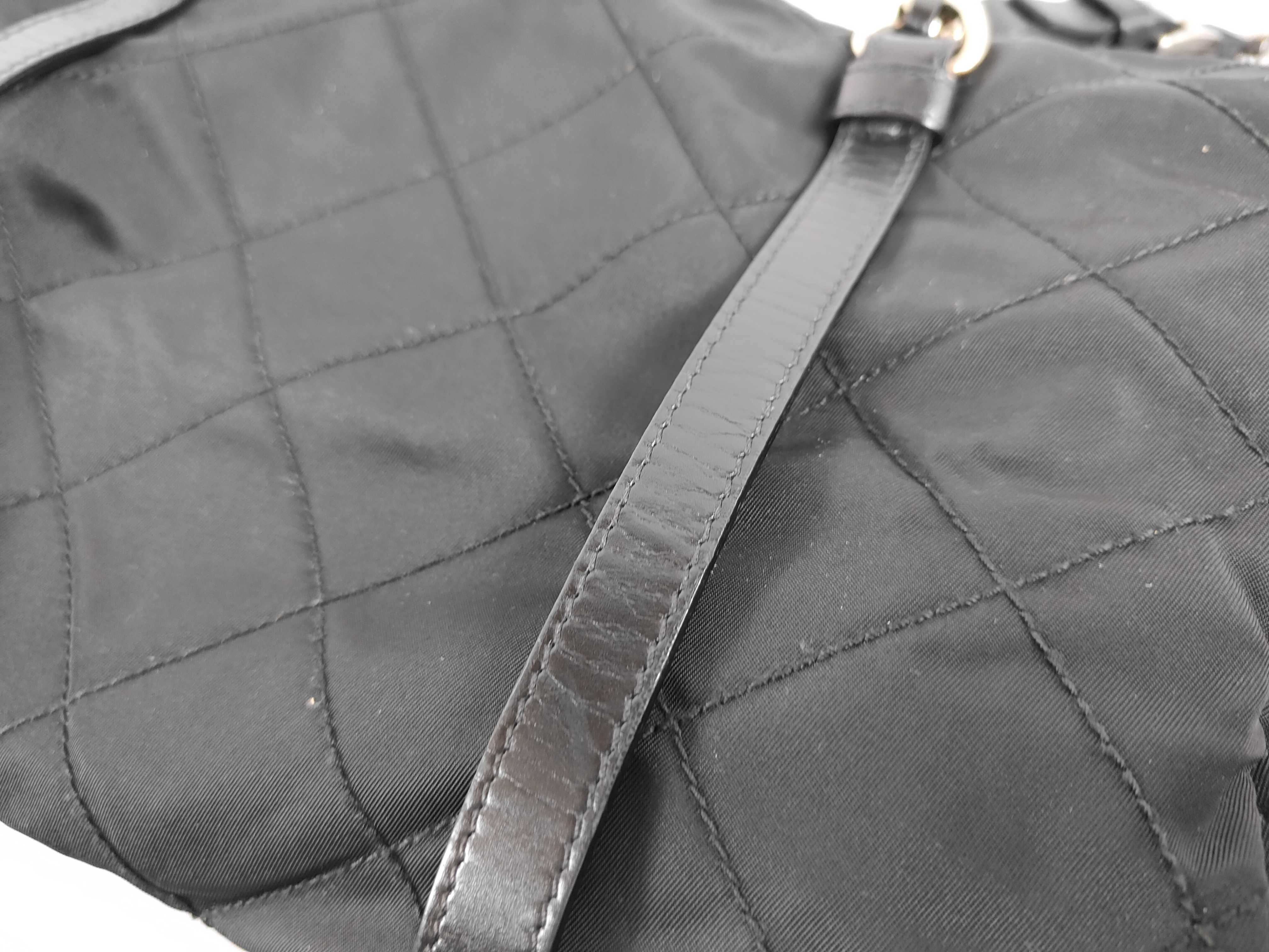 nylon quilted chain tote shoulder bag — view 15