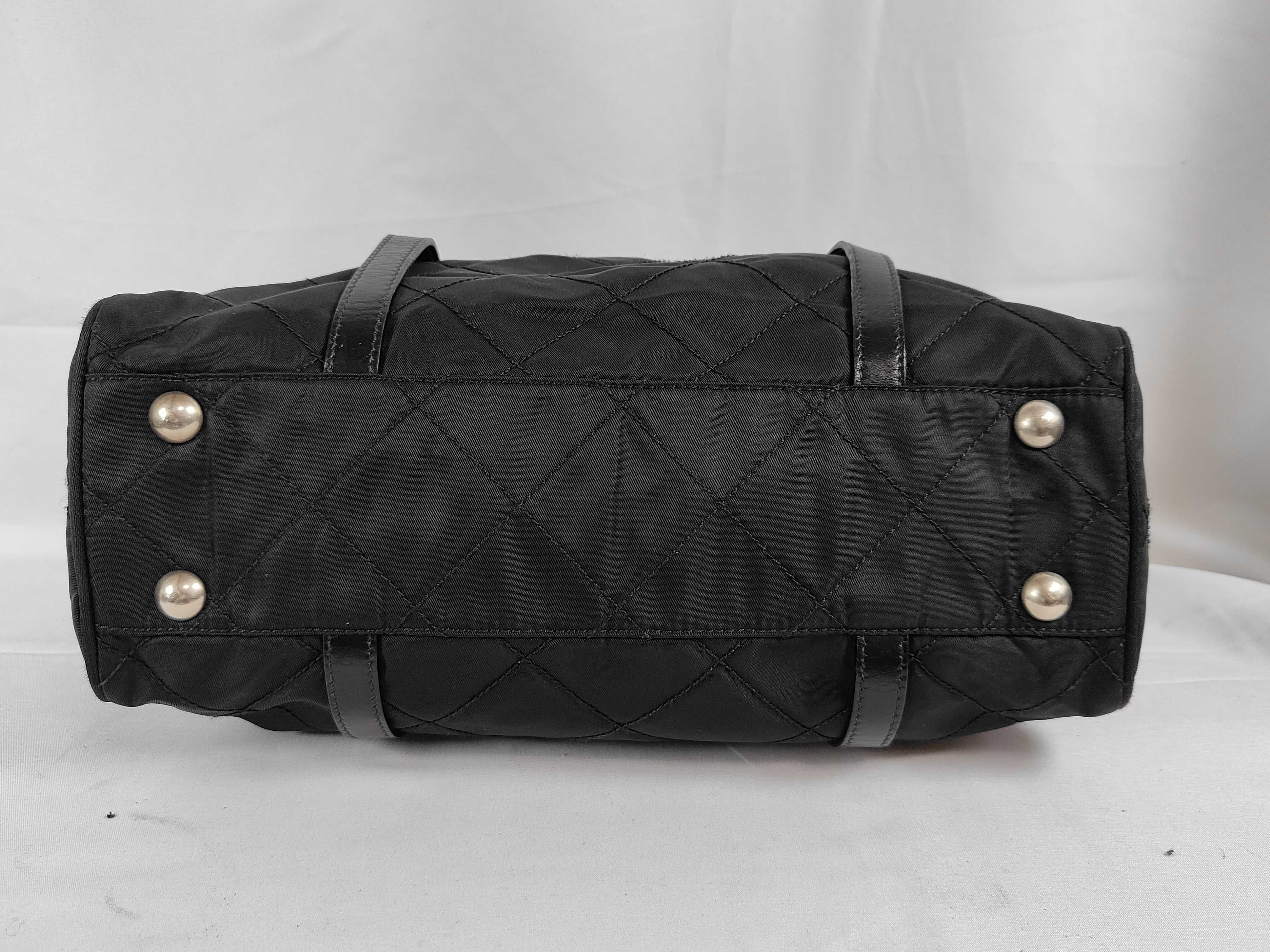 nylon quilted chain tote shoulder bag — view 7
