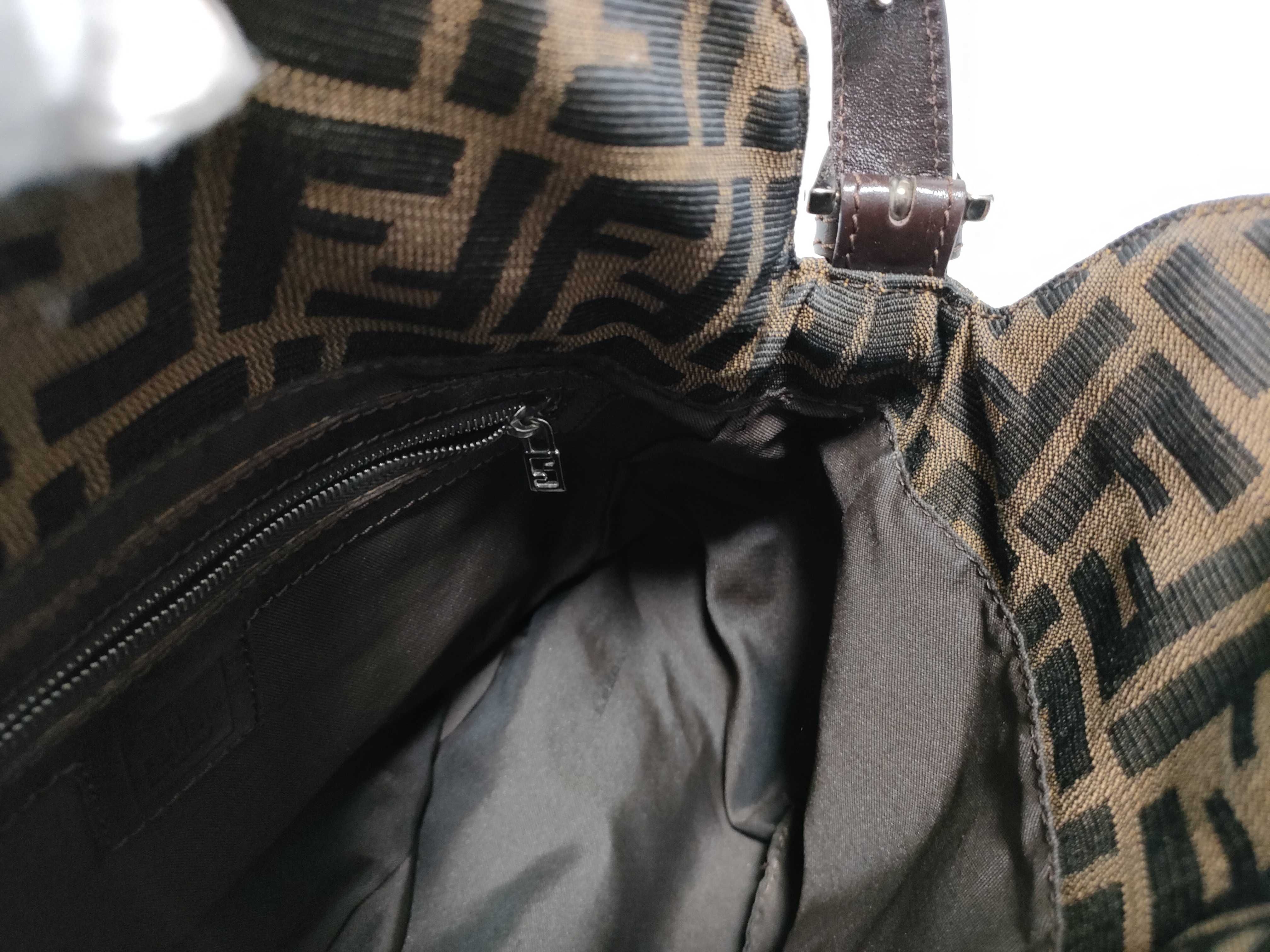 Mamma Bucket Shoulder Bag — view 13