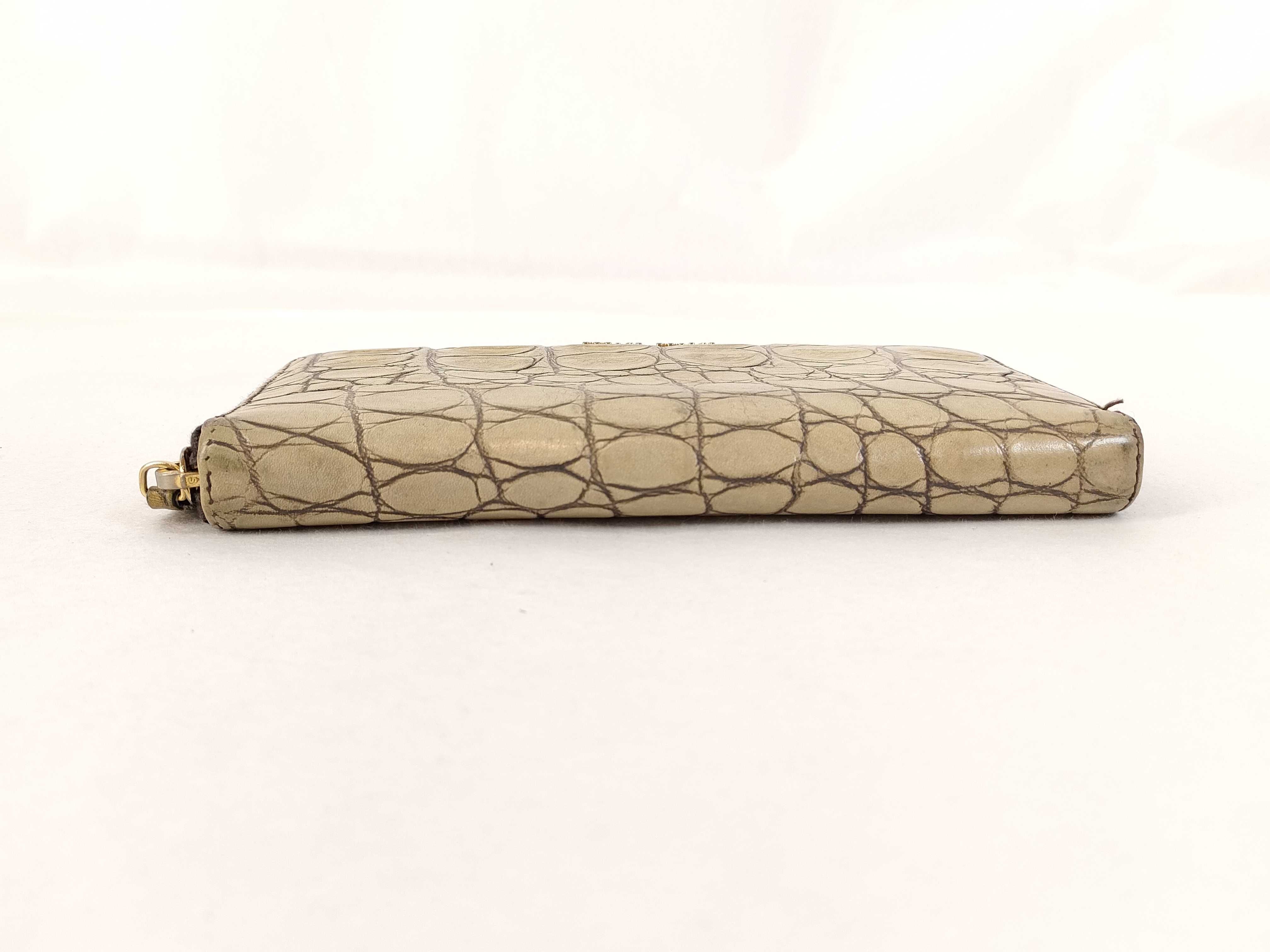 leather embossed round zipper wallet — view 4